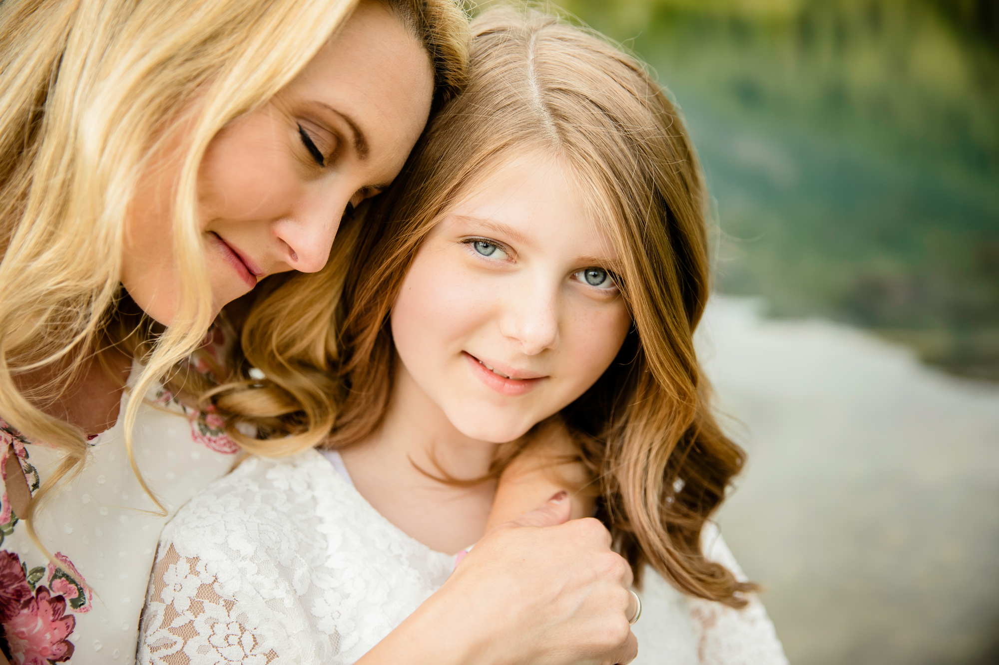 Mother and daughter session at Snoqualmie Pass by James Thomas Long Photography