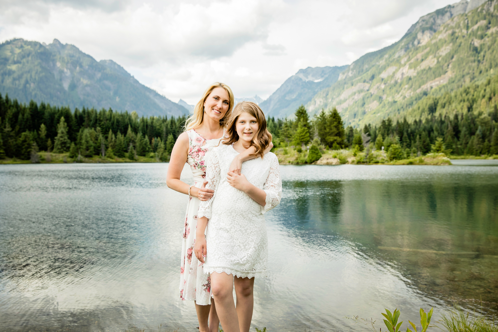 Mother and daughter session at Snoqualmie Pass by James Thomas Long Photography