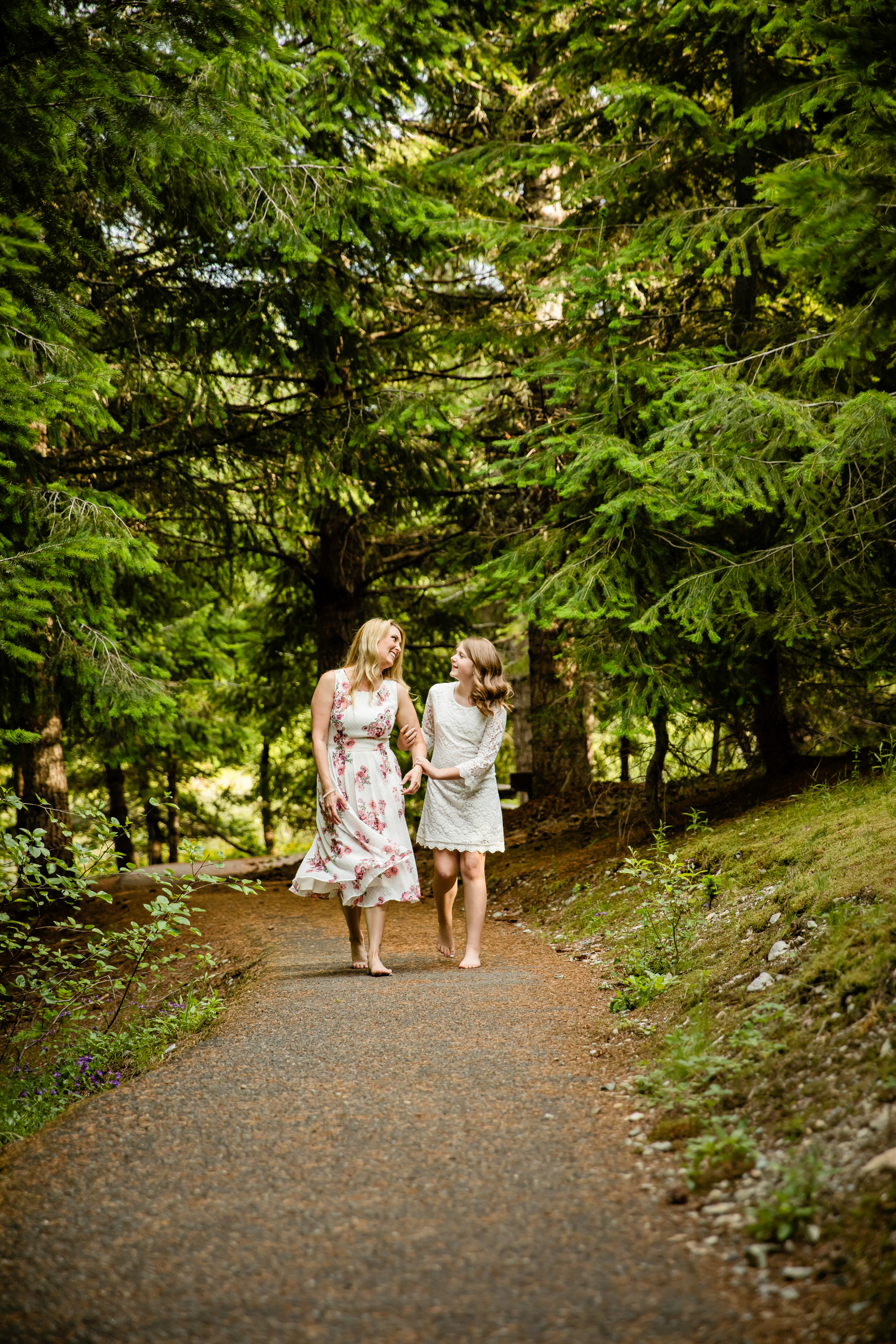 Mother and daughter session at Snoqualmie Pass by James Thomas Long Photography