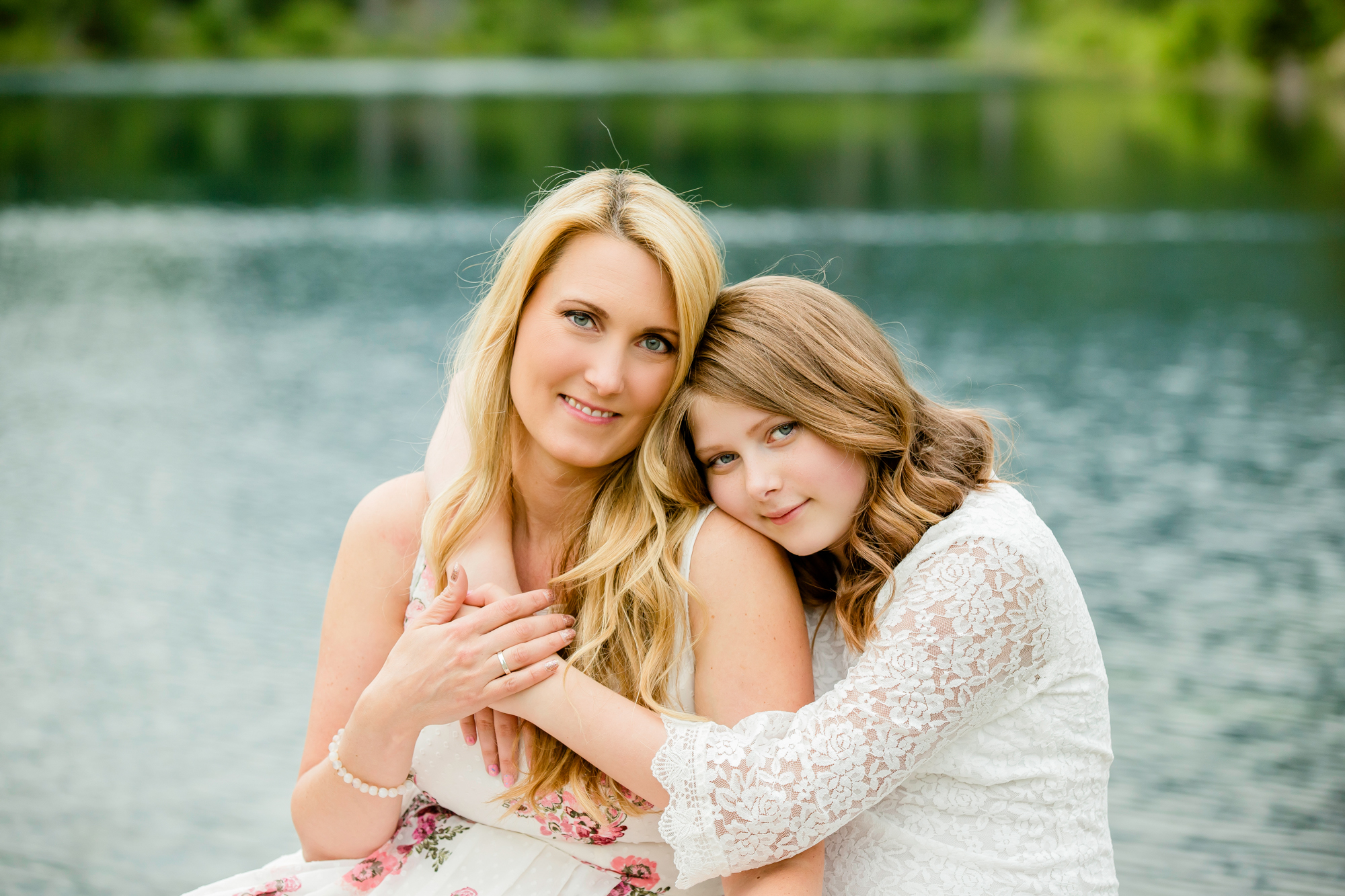 Mother and daughter session at Snoqualmie Pass by James Thomas Long Photography