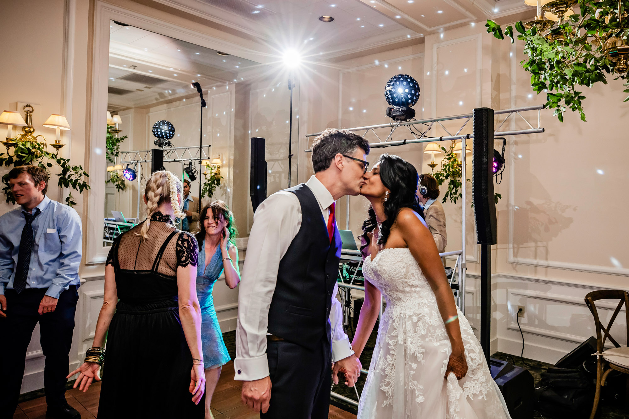 Seattle Tennis Club Wedding by James Thomas Long Photography - Sheela & Eric - Part I