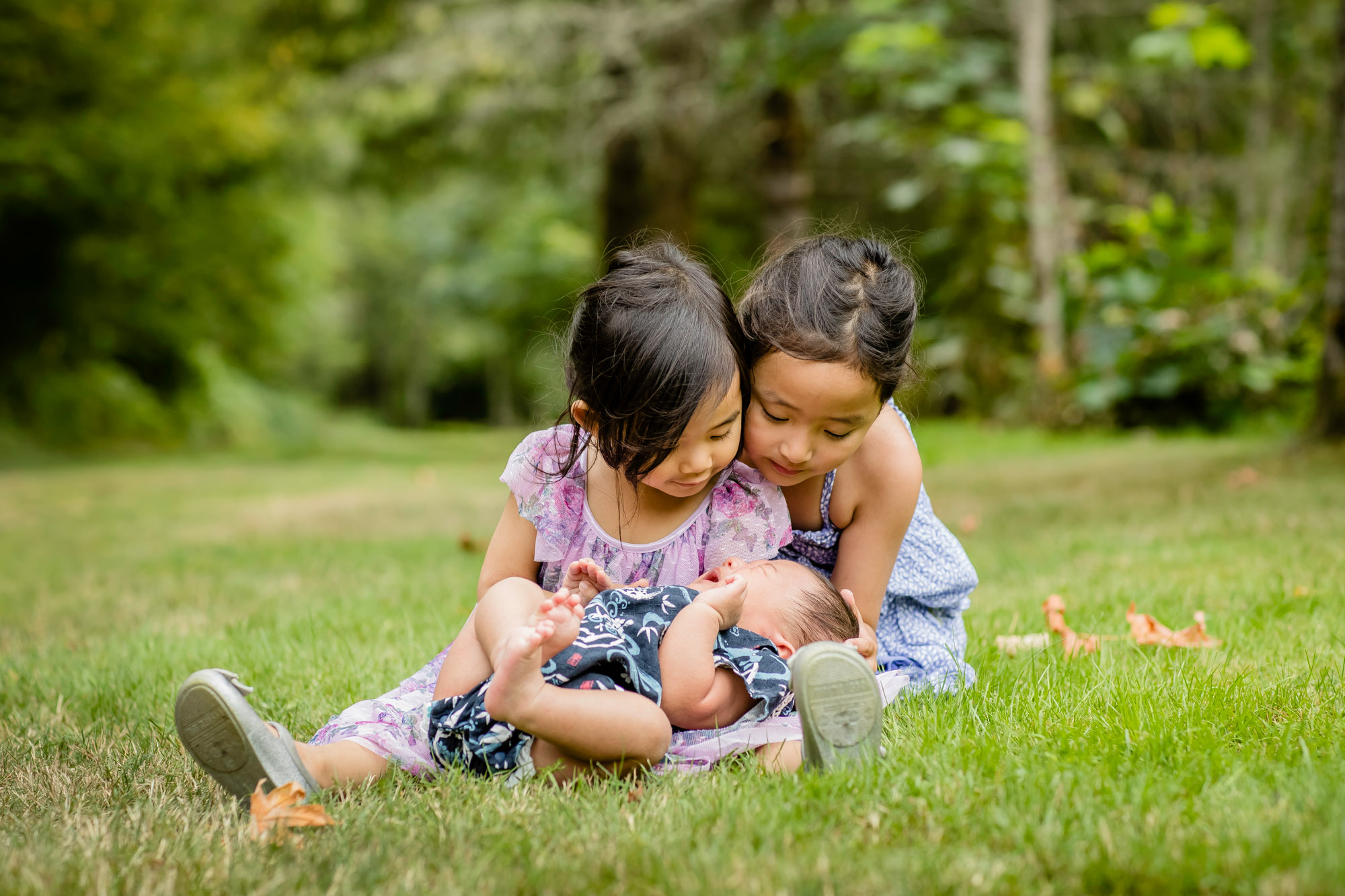 Snoqualmie Valley family photography session at Rattlesnake Lake by James Thomas Long Photography