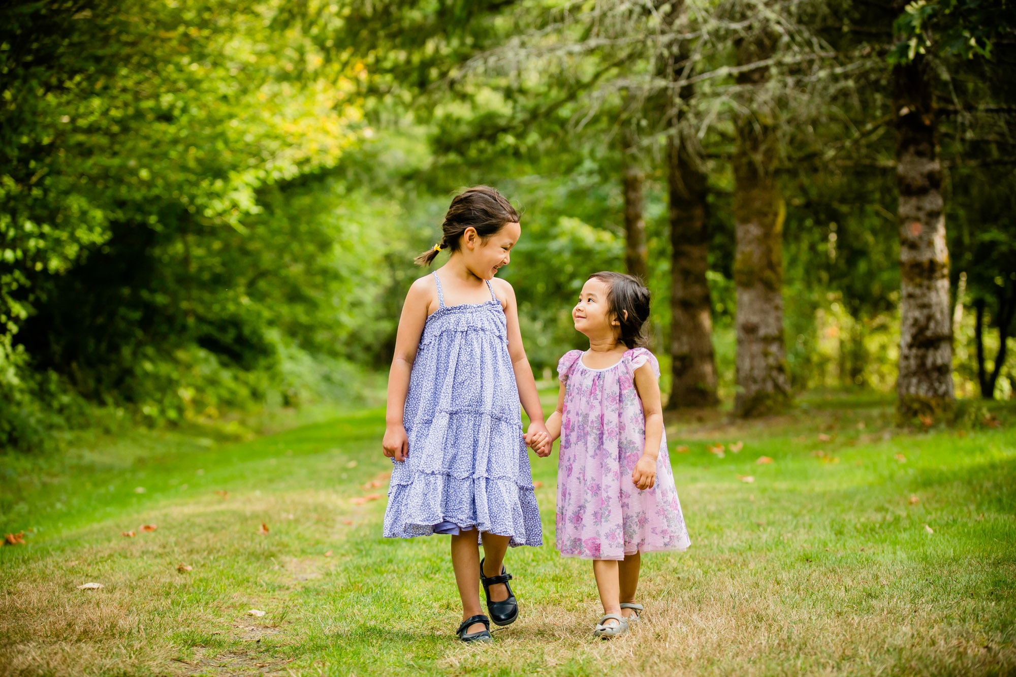 Snoqualmie Valley family photography session at Rattlesnake Lake by James Thomas Long Photography