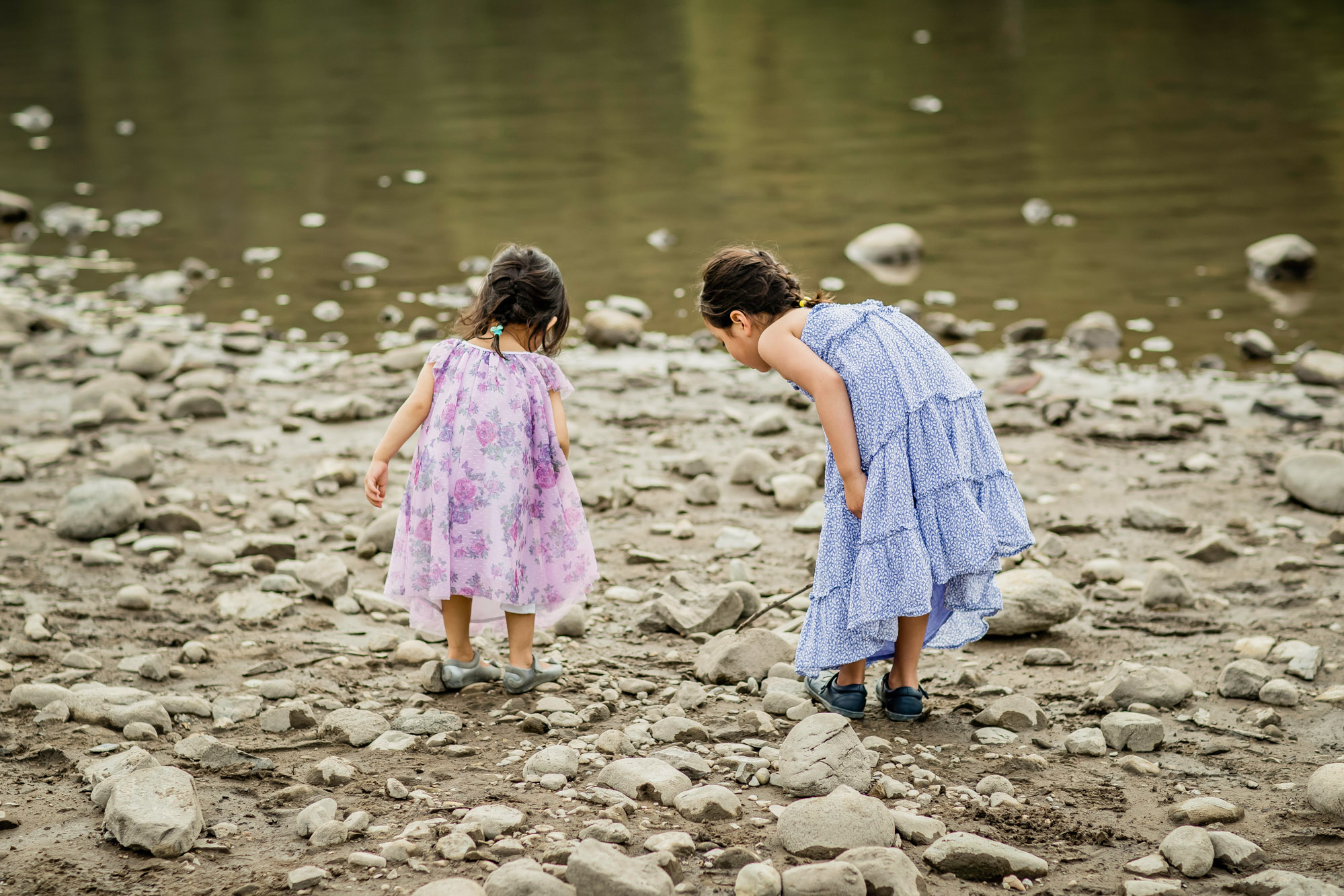 Snoqualmie Valley family photography session at Rattlesnake Lake by James Thomas Long Photography