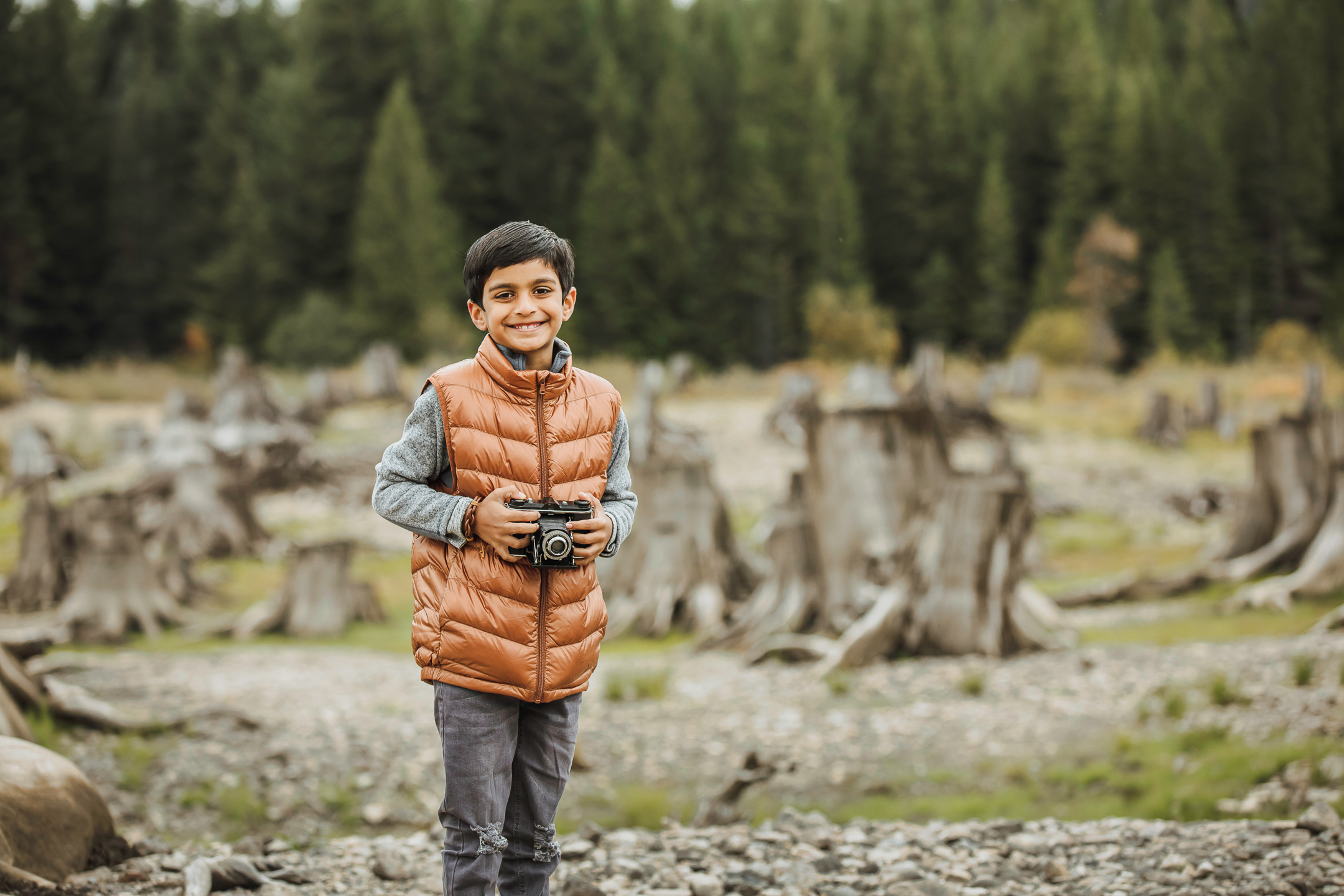 Family photography session at Snoqualmie Pass by Snoqualmie Family Photographer James Thomas Long Photography