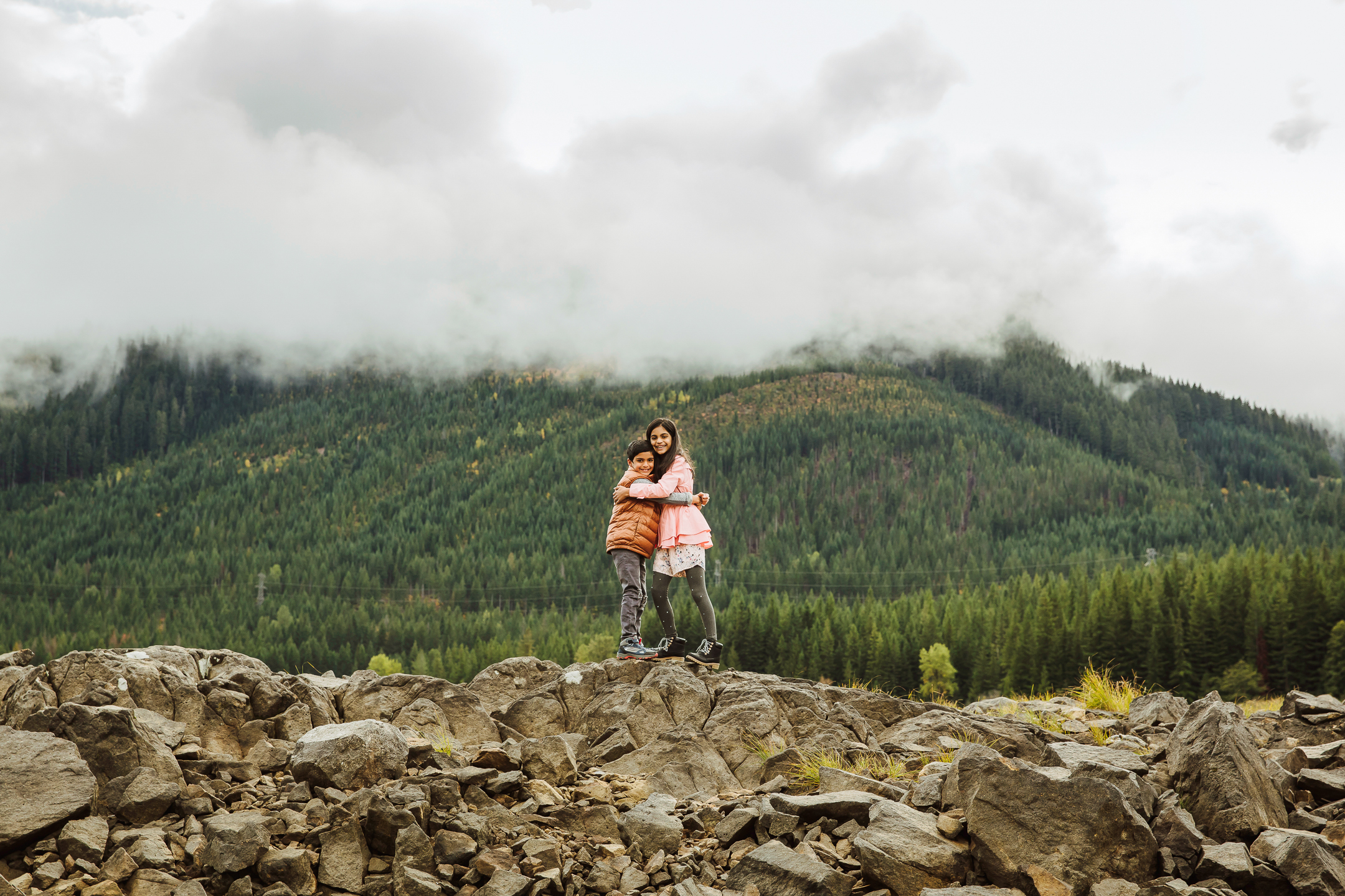 Family photography session at Snoqualmie Pass by Snoqualmie Family Photographer James Thomas Long Photography