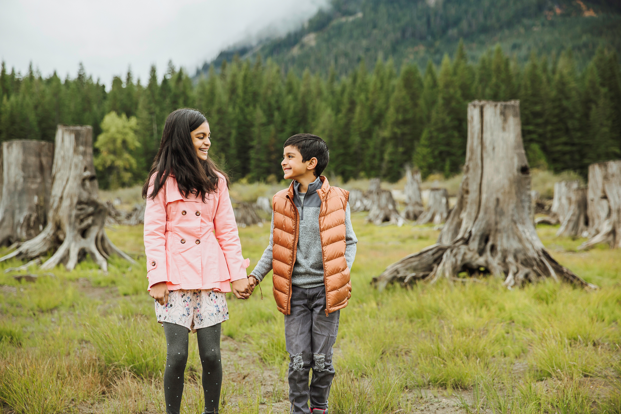 Family photography session at Snoqualmie Pass by Snoqualmie Family Photographer James Thomas Long Photography