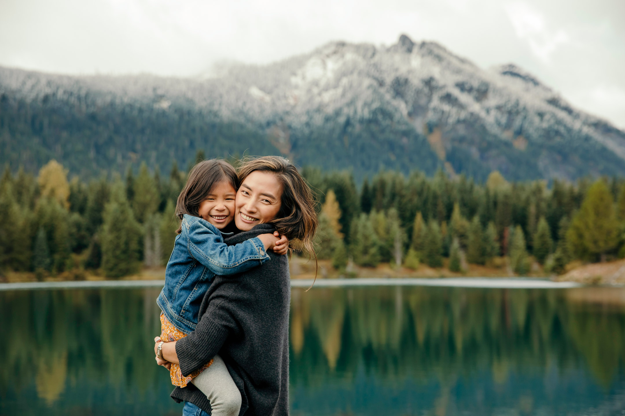 Family photography session at Snoqualmie Pass in the mountains by Snoqualmie Family Photographer James Thomas Long Photography