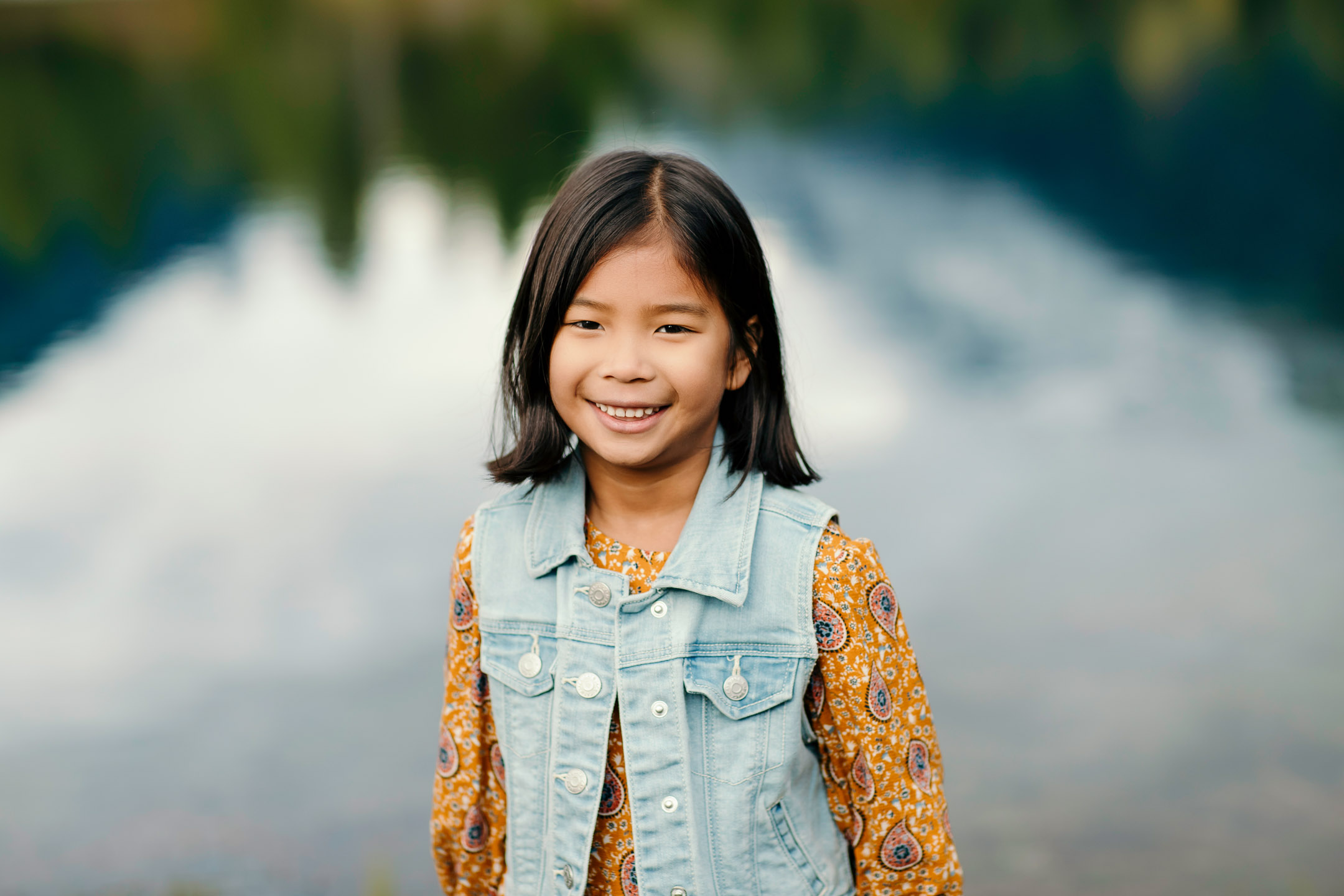 Family photography session at Snoqualmie Pass in the mountains by Snoqualmie Family Photographer James Thomas Long Photography