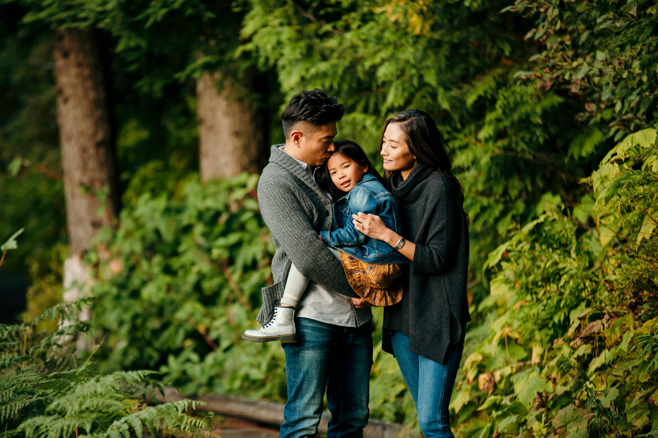 Family photography session at Snoqualmie Pass in the mountains by Snoqualmie Family Photographer James Thomas Long Photography