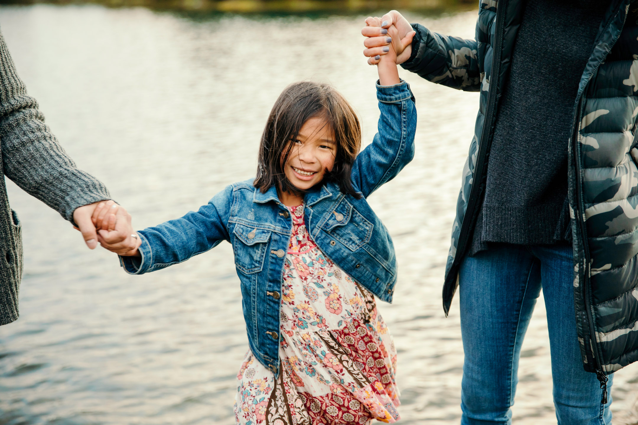 Family photography session at Snoqualmie Pass in the mountains by Snoqualmie Family Photographer James Thomas Long Photography