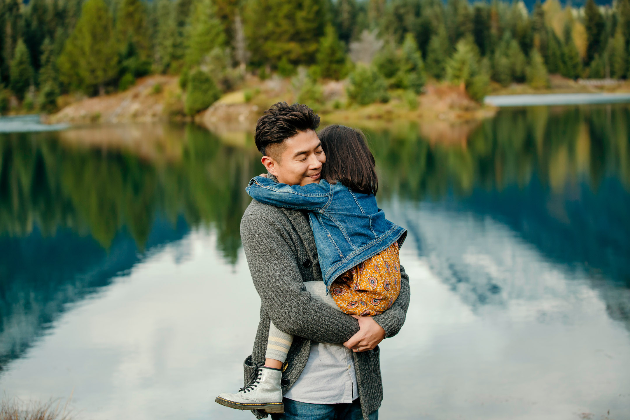 Family photography session at Snoqualmie Pass in the mountains by Snoqualmie Family Photographer James Thomas Long Photography