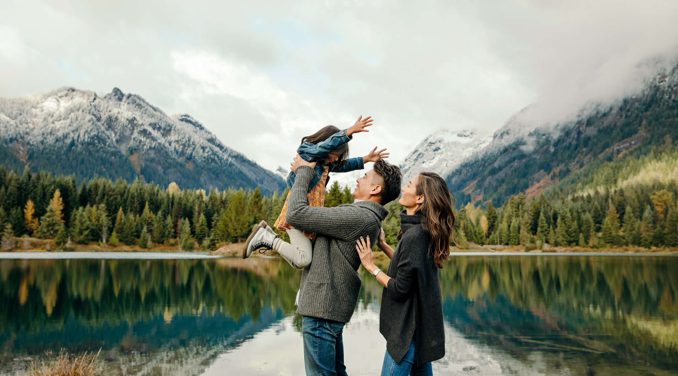 Family photography session at Snoqualmie Pass in the mountains by Snoqualmie Family Photographer James Thomas Long Photography