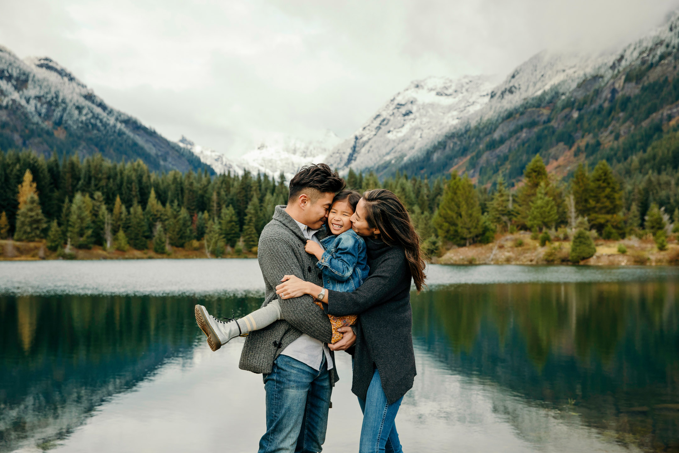 Family photography session at Snoqualmie Pass in the mountains by Snoqualmie Family Photographer James Thomas Long Photography