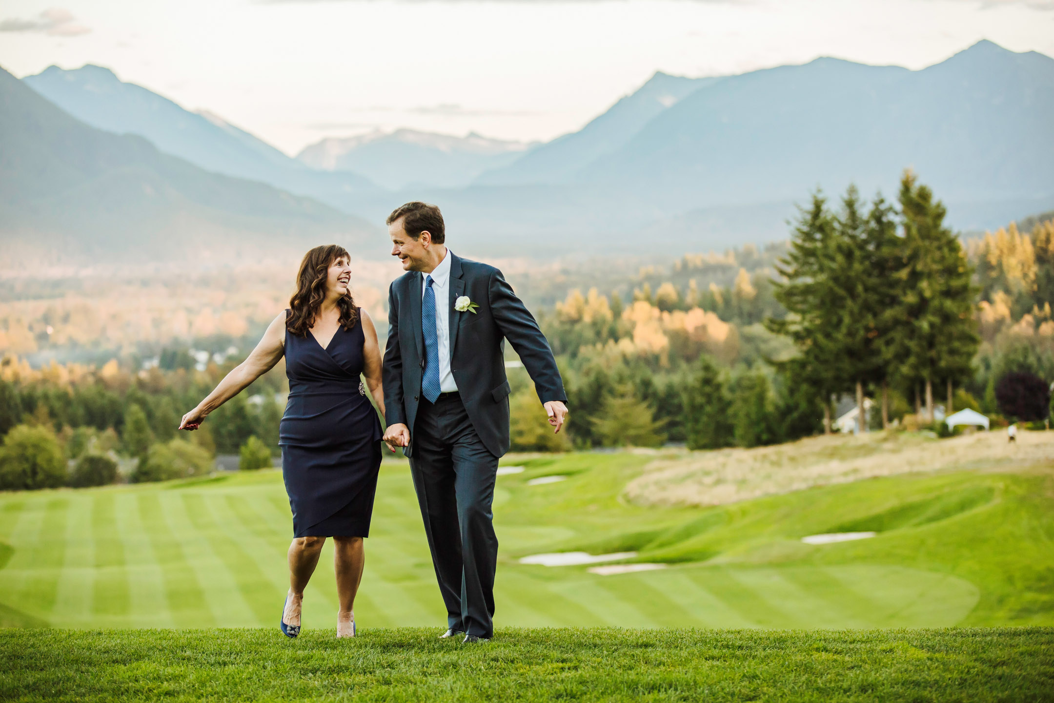 The Club at Snoqualmie Ridge wedding by James Thomas Long Photography