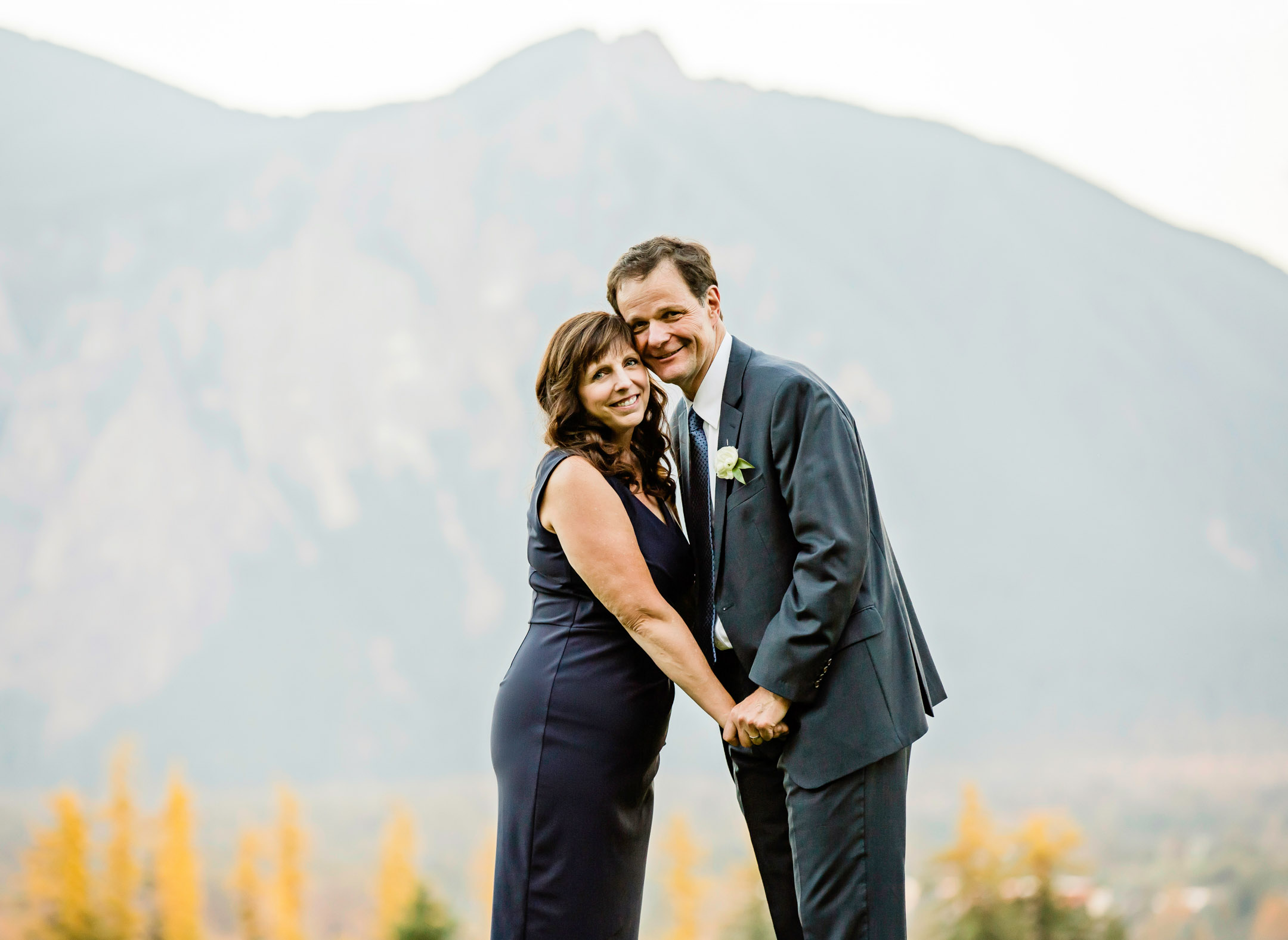 The Club at Snoqualmie Ridge wedding by James Thomas Long Photography