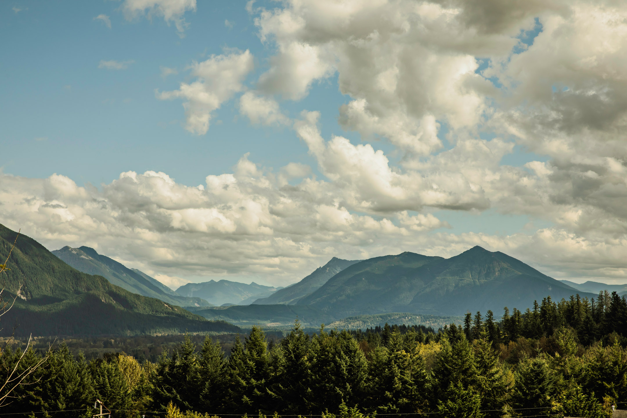 The Club at Snoqualmie Ridge wedding by James Thomas Long Photography