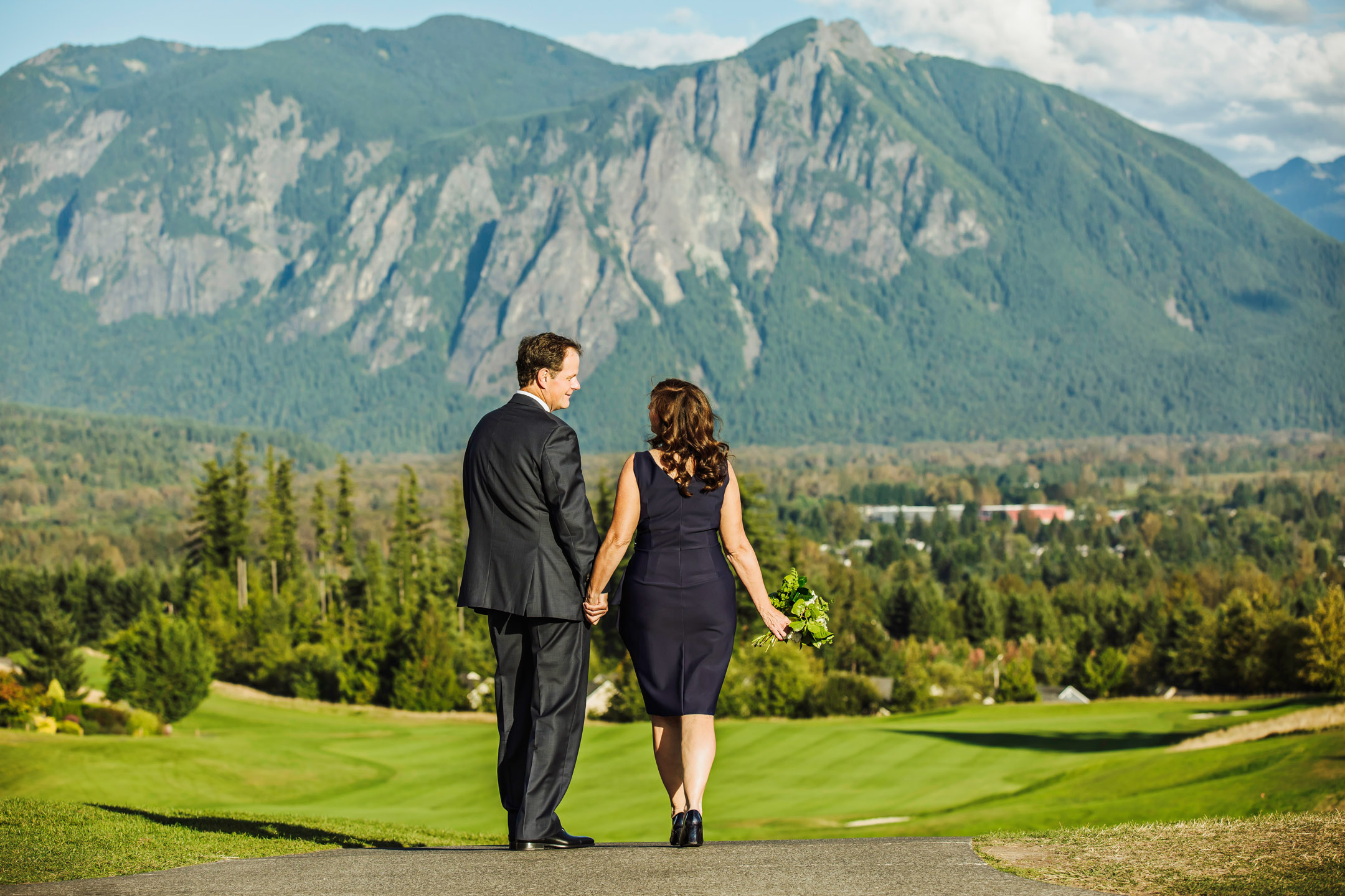 The Club at Snoqualmie Ridge wedding by James Thomas Long Photography