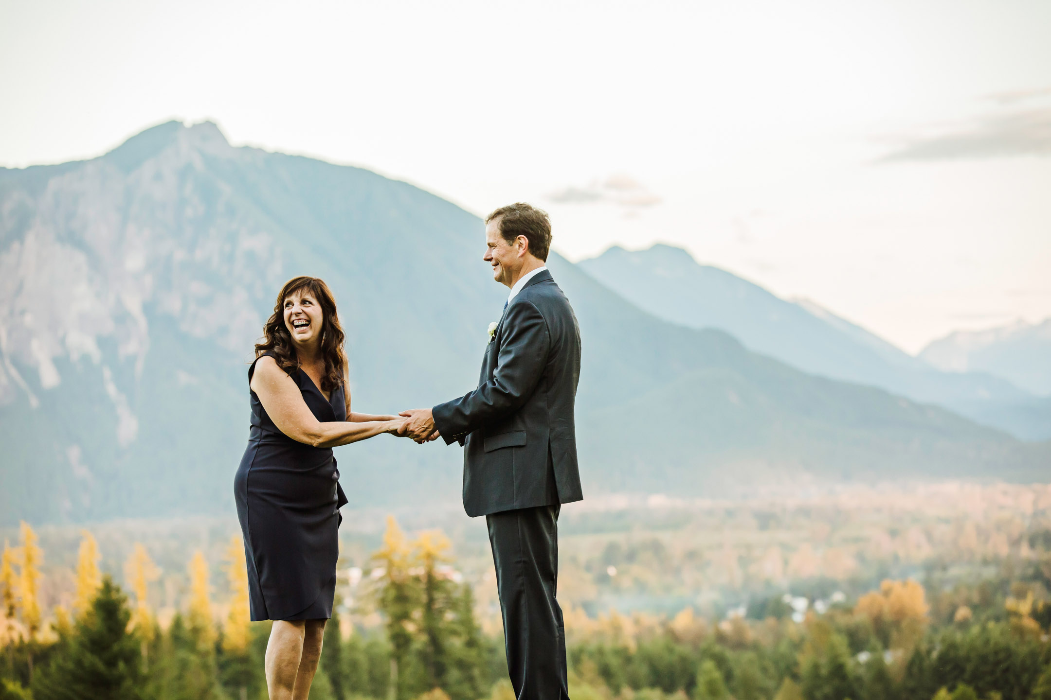 The Club at Snoqualmie Ridge wedding by James Thomas Long Photography