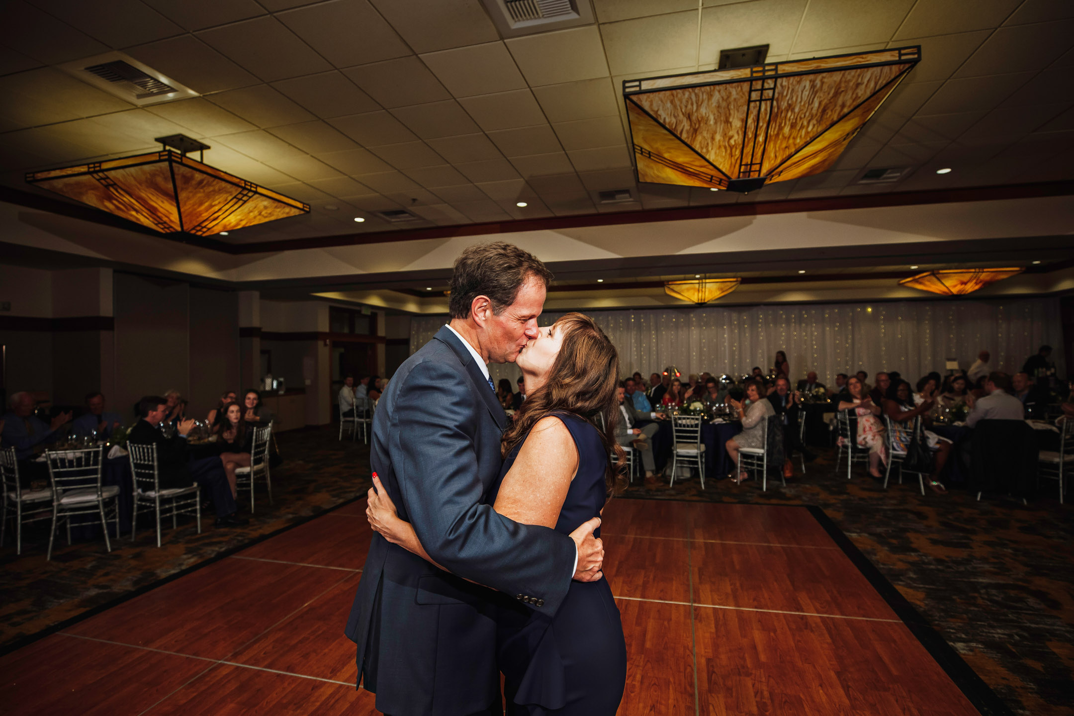 The Club at Snoqualmie Ridge wedding by James Thomas Long Photography