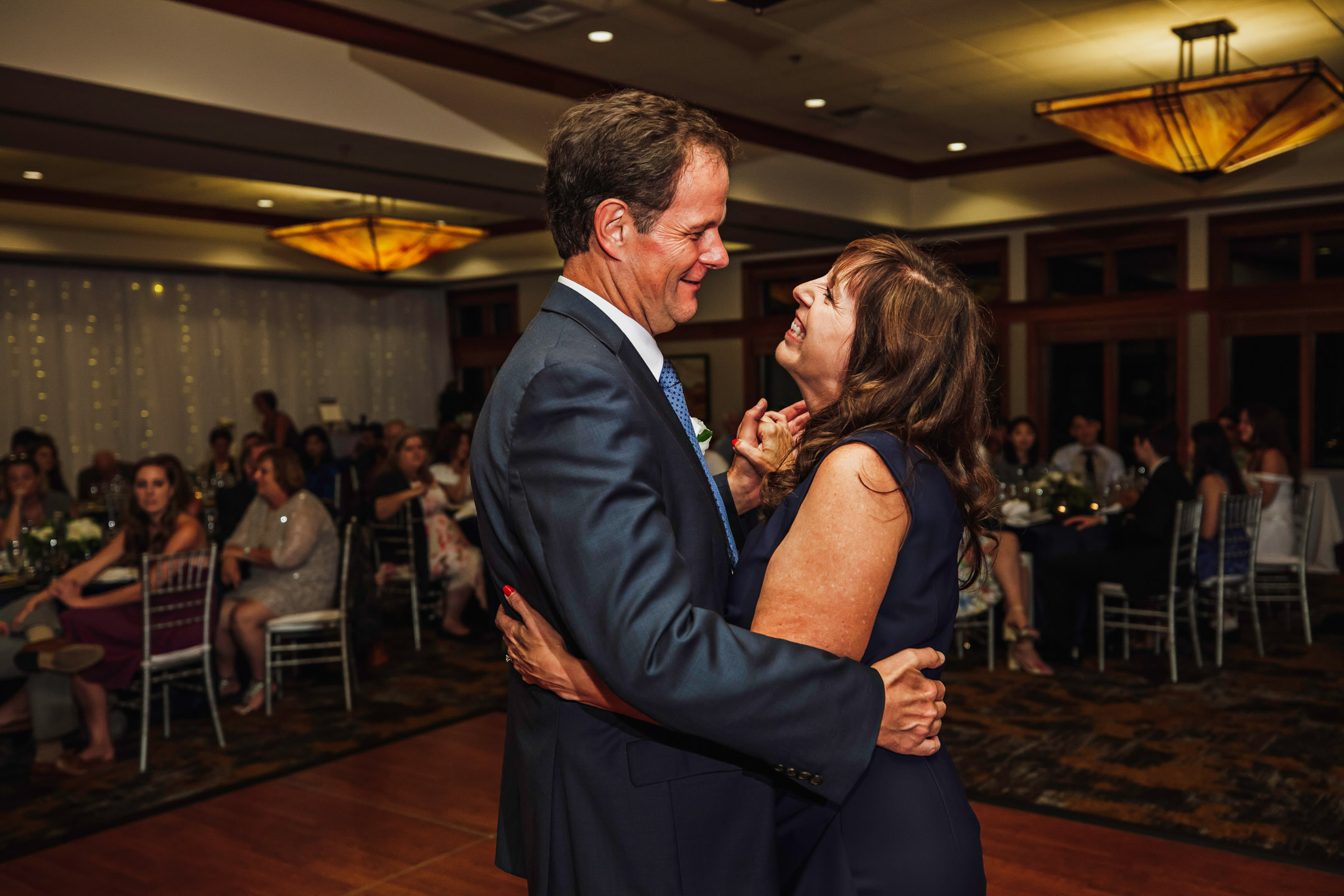 The Club at Snoqualmie Ridge wedding by James Thomas Long Photography