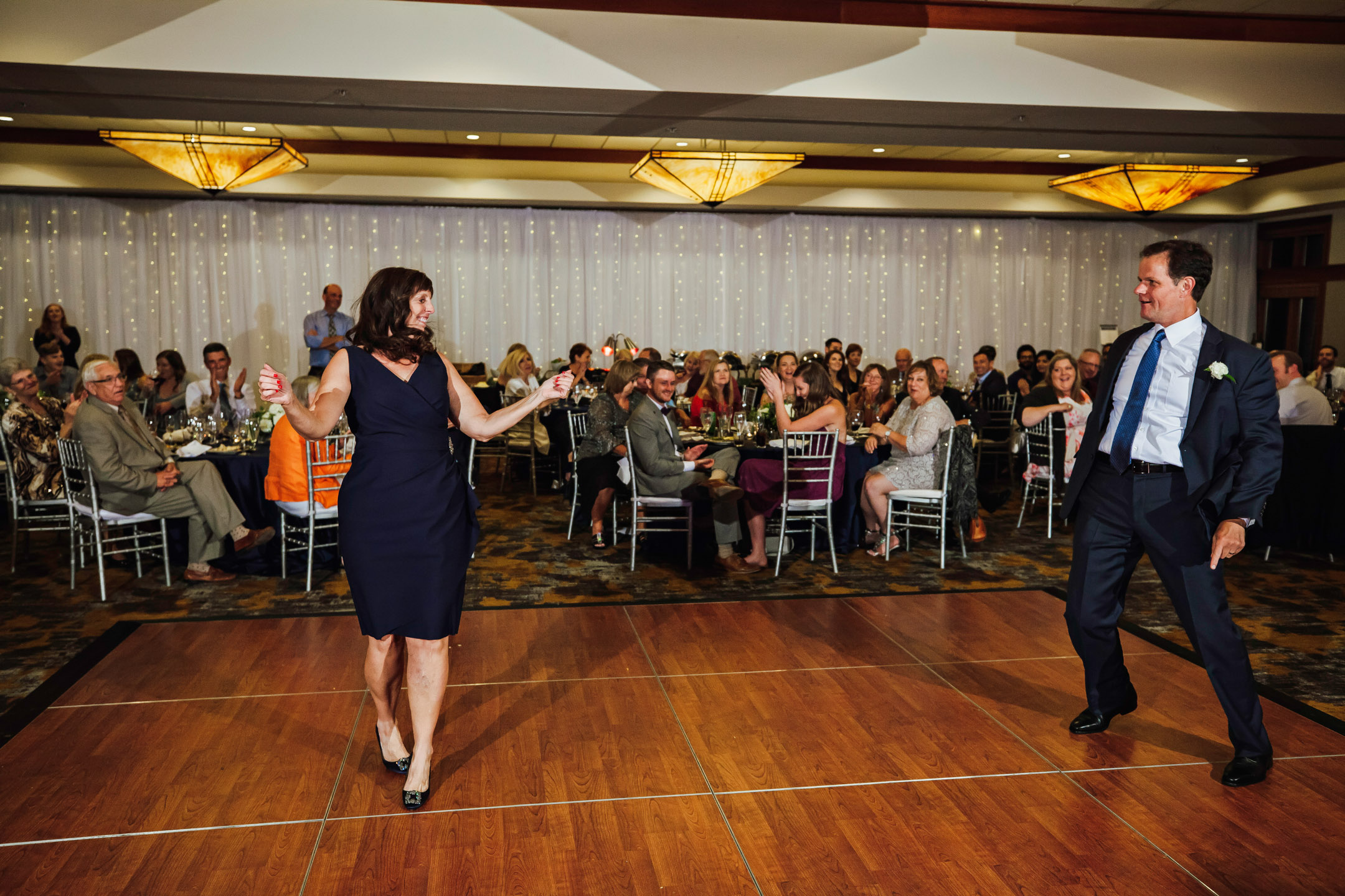 The Club at Snoqualmie Ridge wedding by James Thomas Long Photography