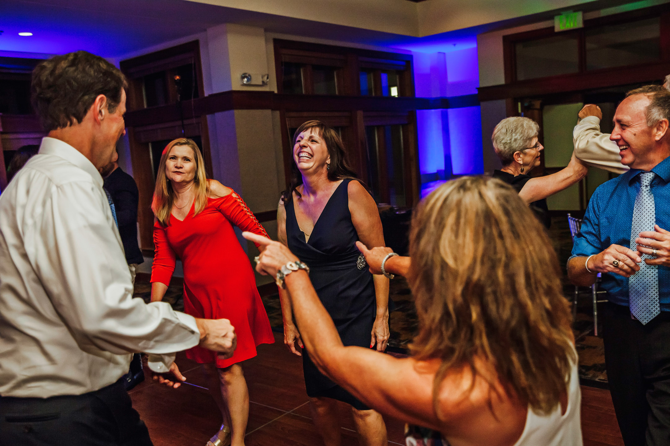 The Club at Snoqualmie Ridge wedding by James Thomas Long Photography