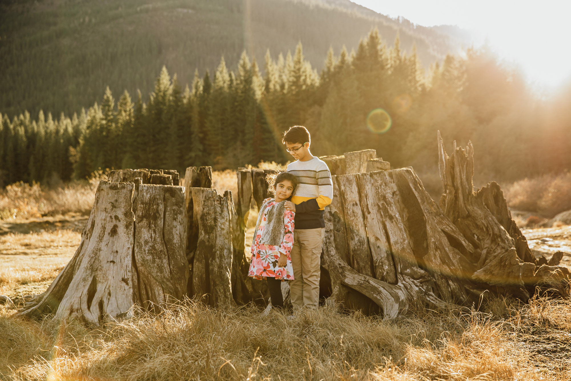 Snoqualmie Pass Family Photography Session at Lake Keechelus by James Thomas Long Photography