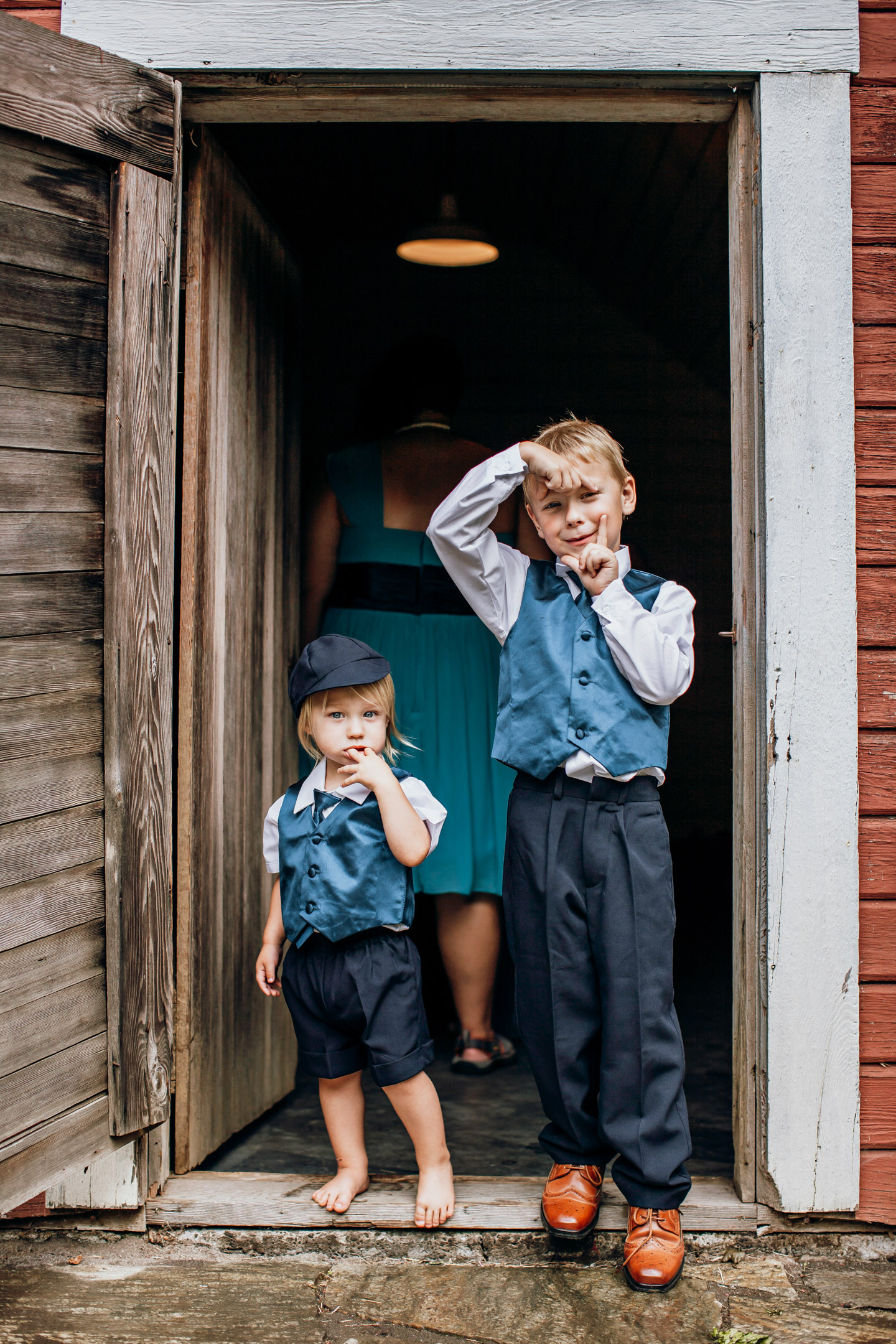 Red Barn Studios Chehalis WA wedding by James Thomas Long Photography