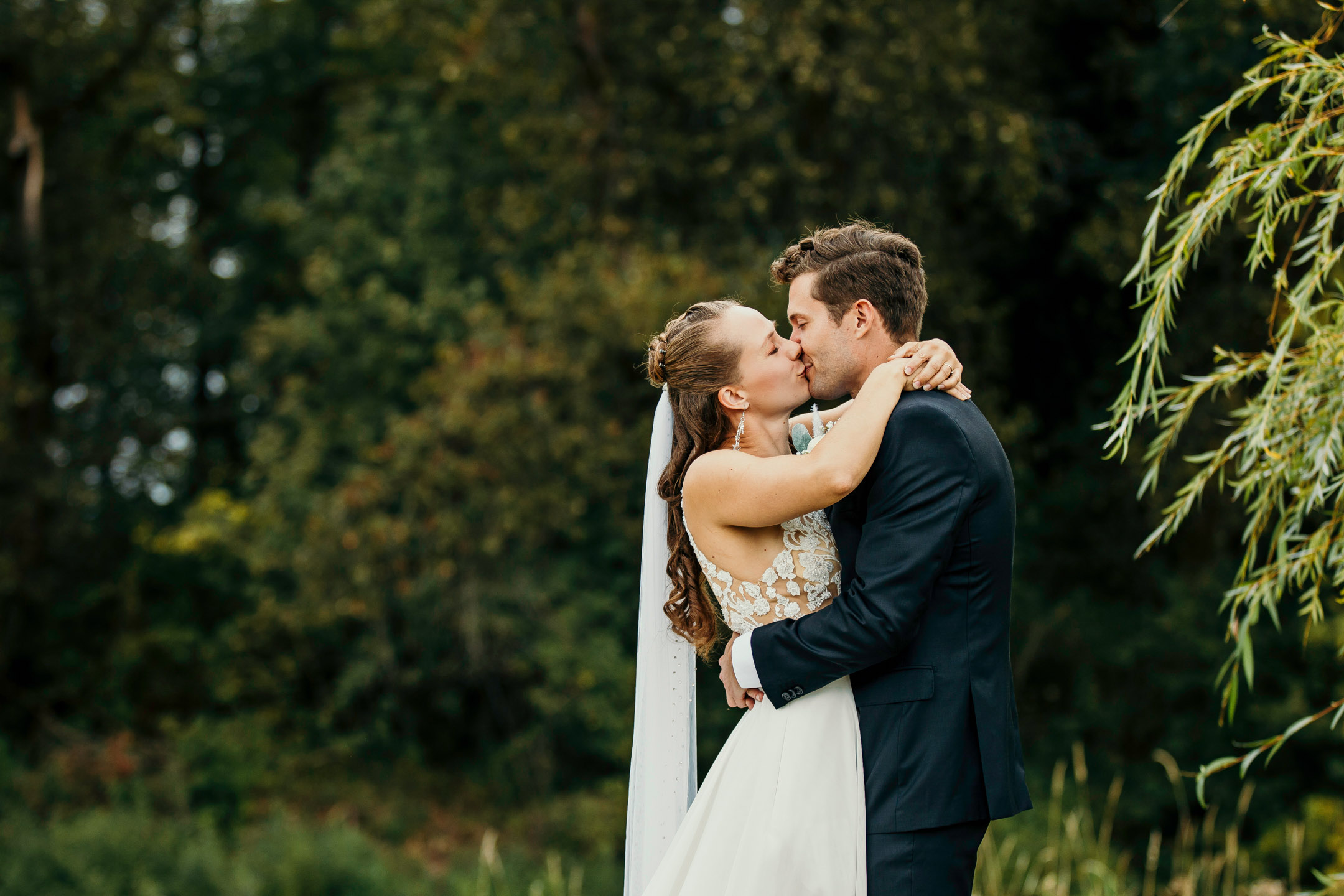 Red Barn Studios Chehalis WA wedding by James Thomas Long Photography