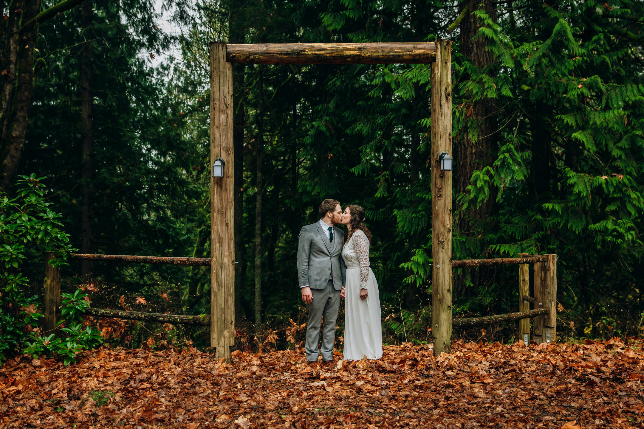 Snoqualmie elopement by Snoqualmie and Seattle wedding photographer James Thomas Long Photography