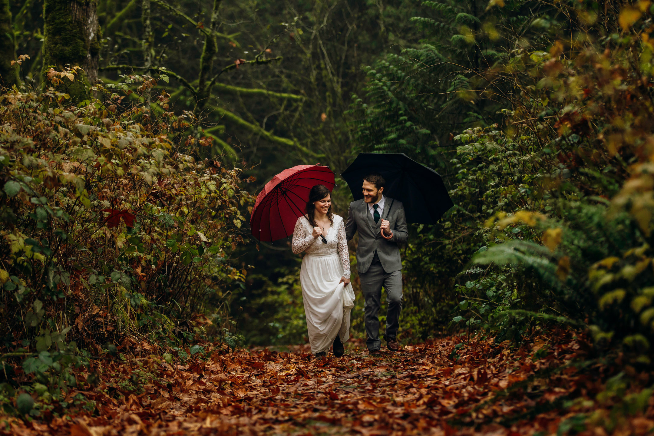 Snoqualmie elopement by Snoqualmie and Seattle wedding photographer James Thomas Long Photography