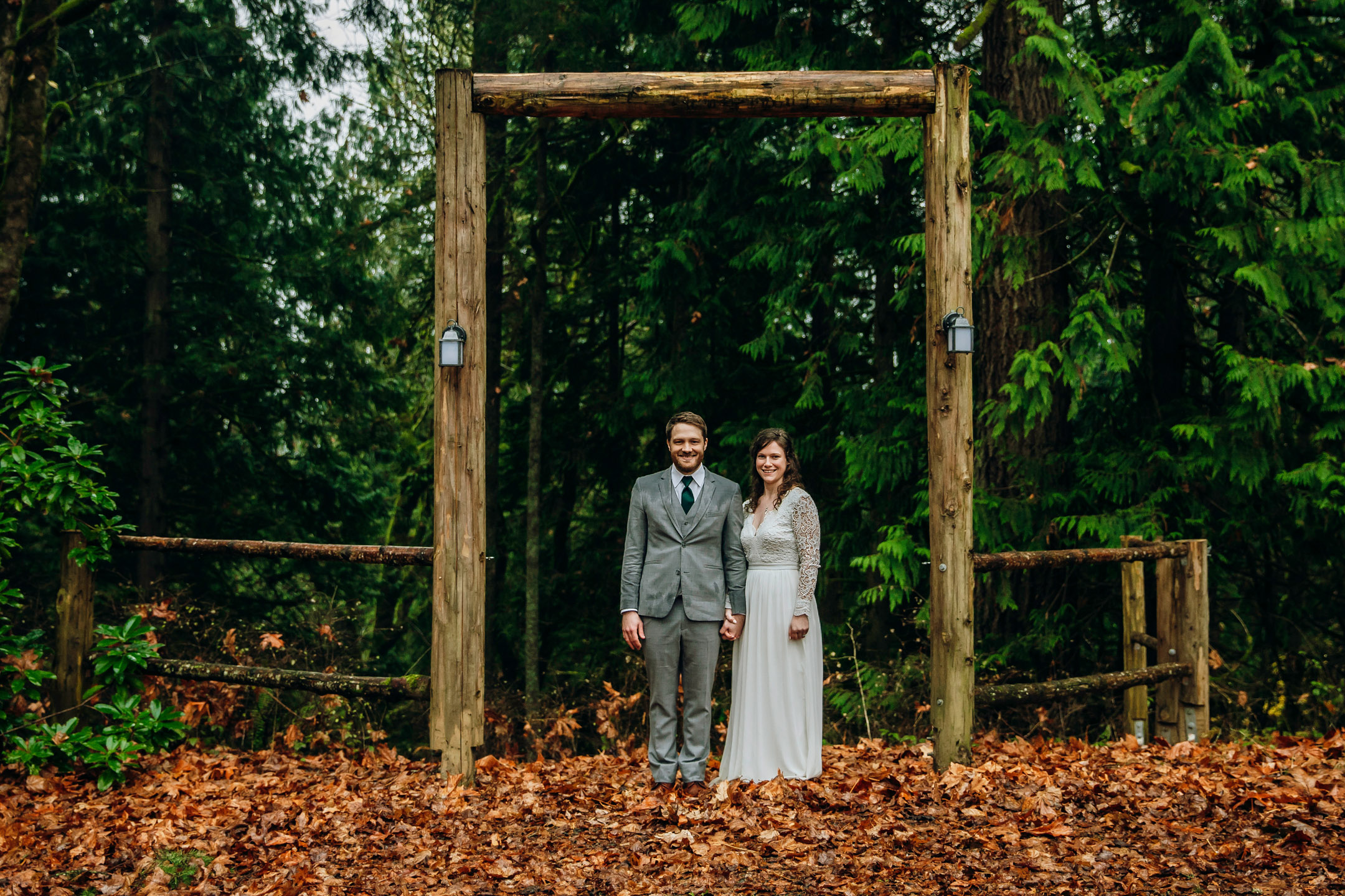 Snoqualmie elopement by Snoqualmie and Seattle wedding photographer James Thomas Long Photography