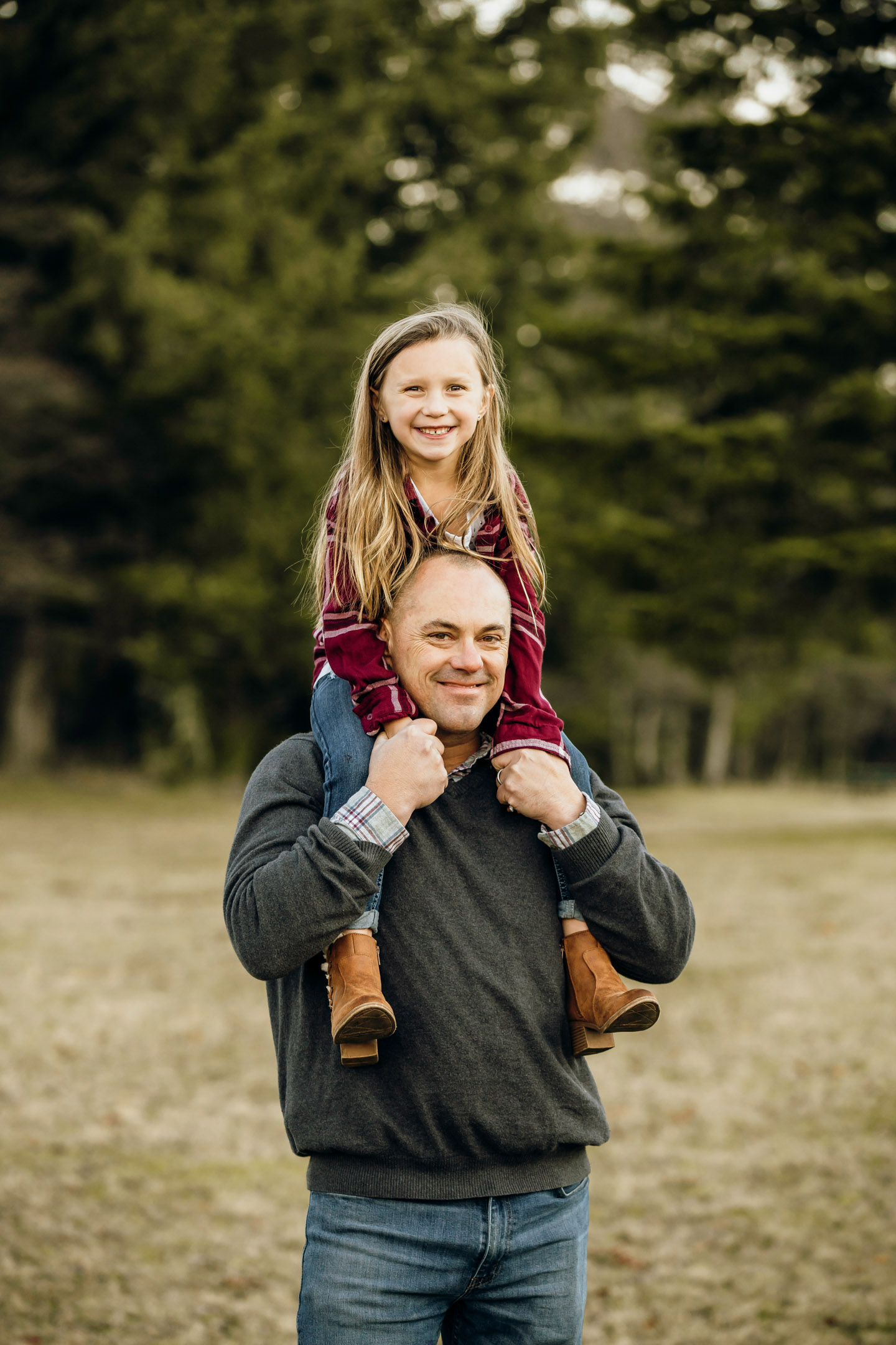 North Bend family of five session by Snoqualmie family photographer James Thomas Long Photography