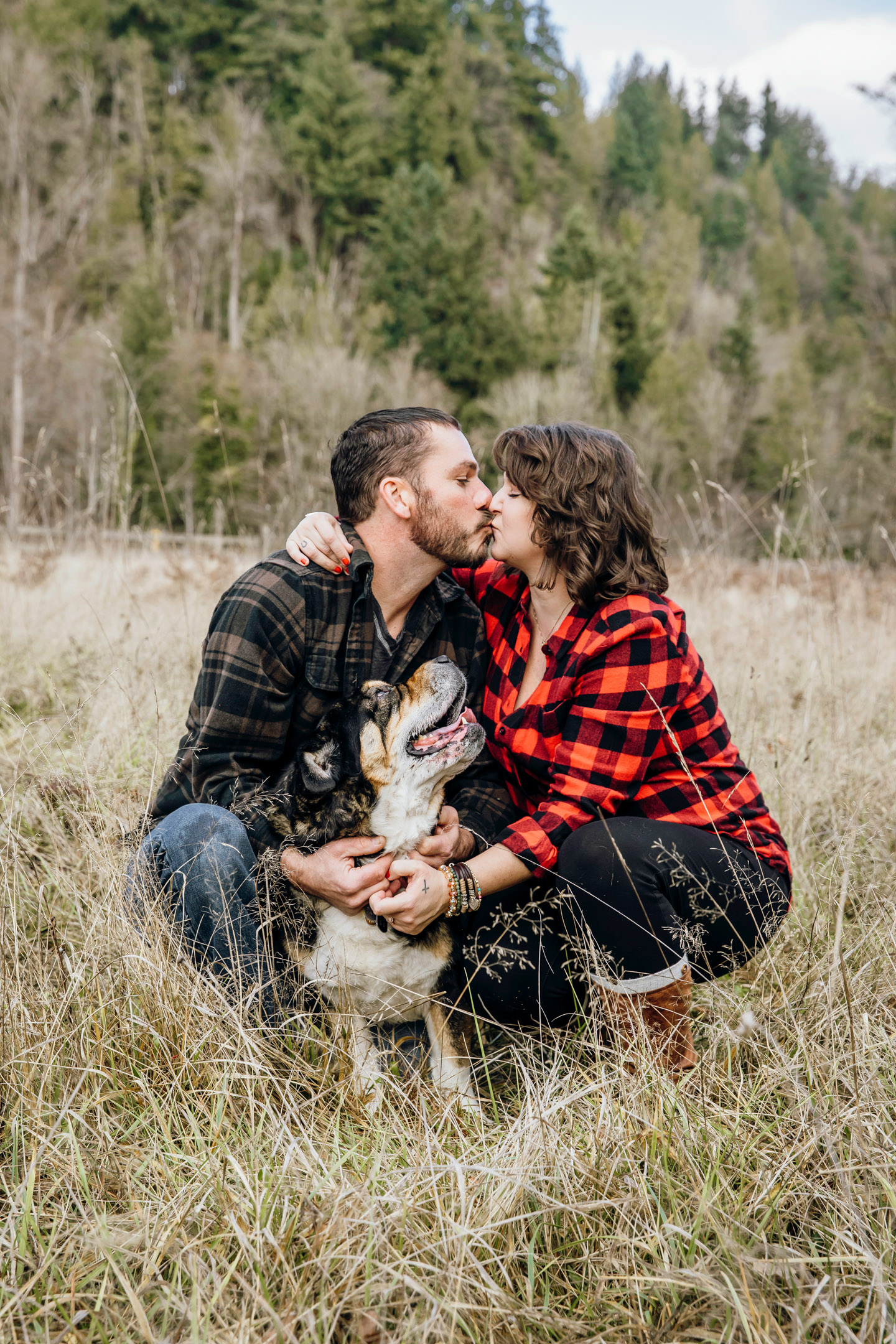 Flaming Geyser State Park engagement session by Seattle adventure wedding photographer James Thomas Long Photography