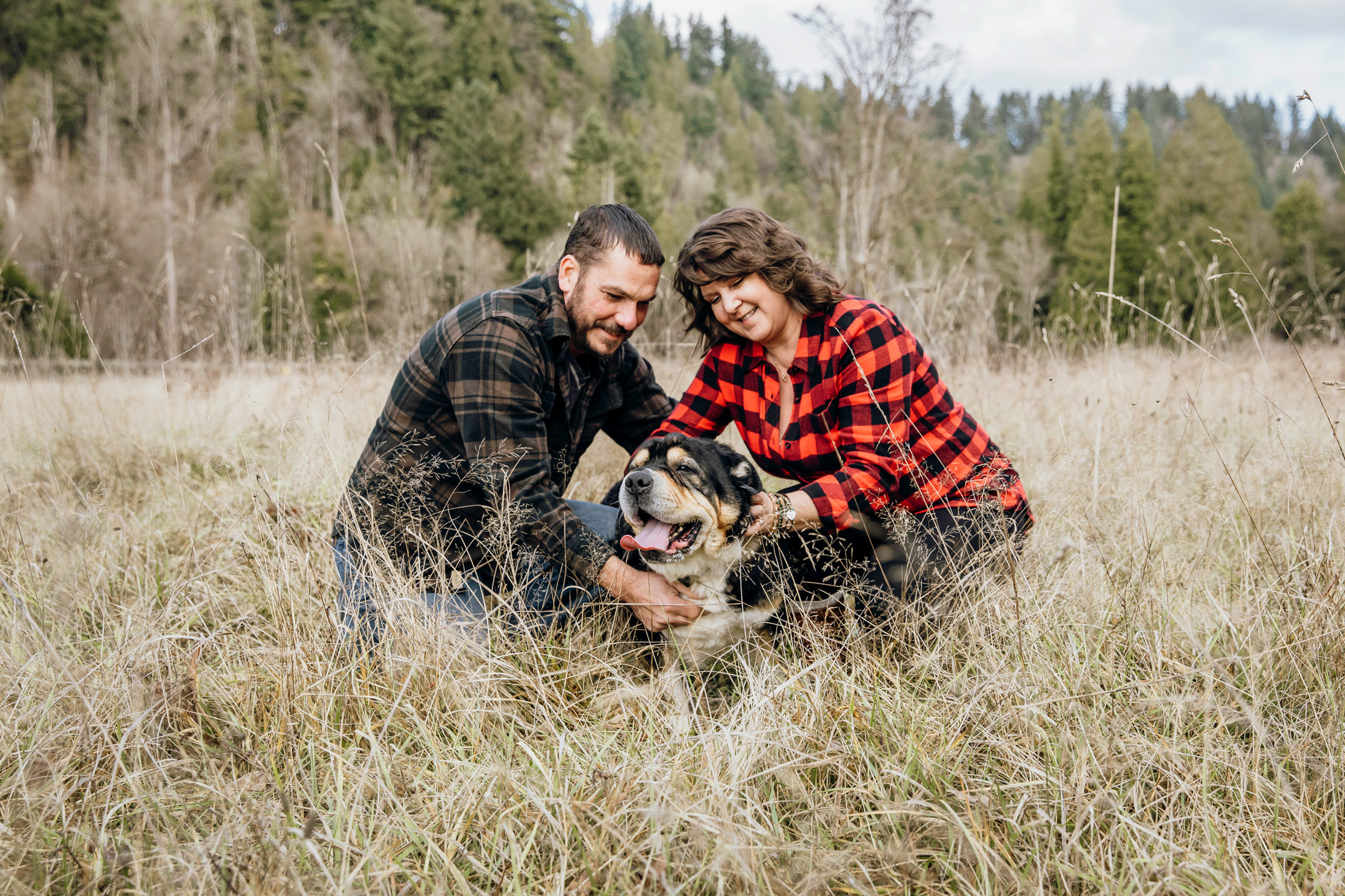 Flaming Geyser State Park engagement session by Seattle adventure wedding photographer James Thomas Long Photography