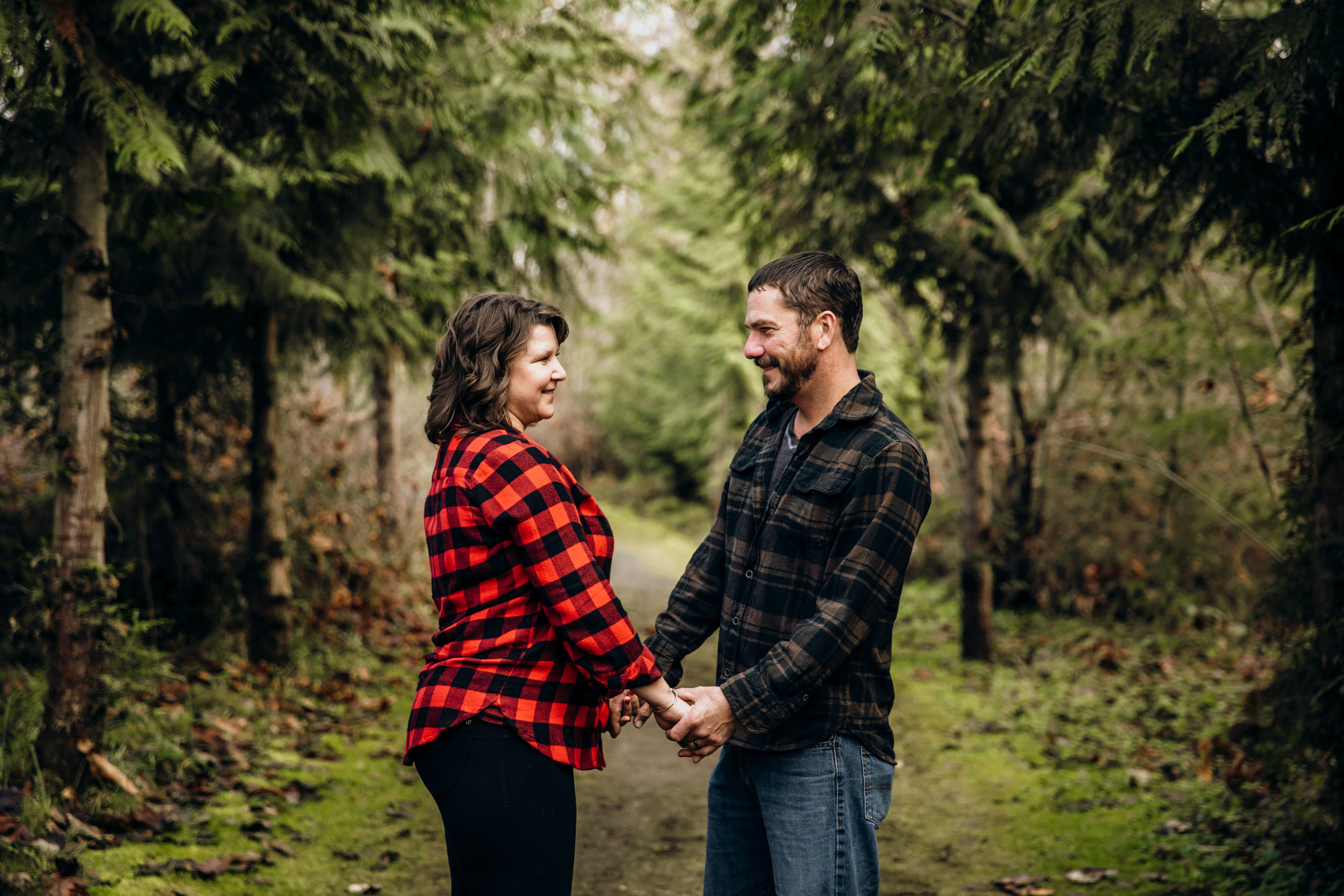 Flaming Geyser State Park engagement session by Seattle adventure wedding photographer James Thomas Long Photography