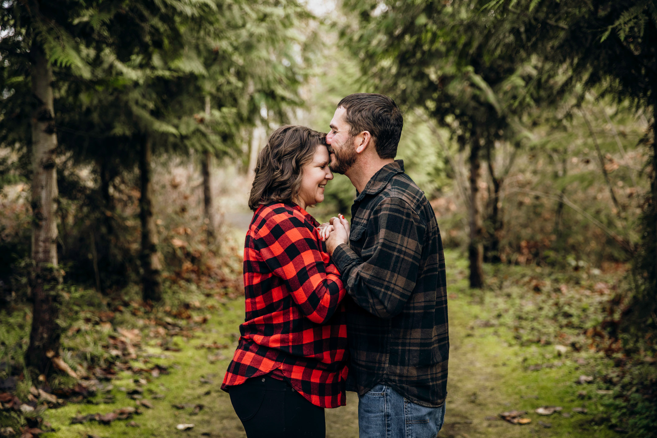 Flaming Geyser State Park engagement session by Seattle adventure wedding photographer James Thomas Long Photography