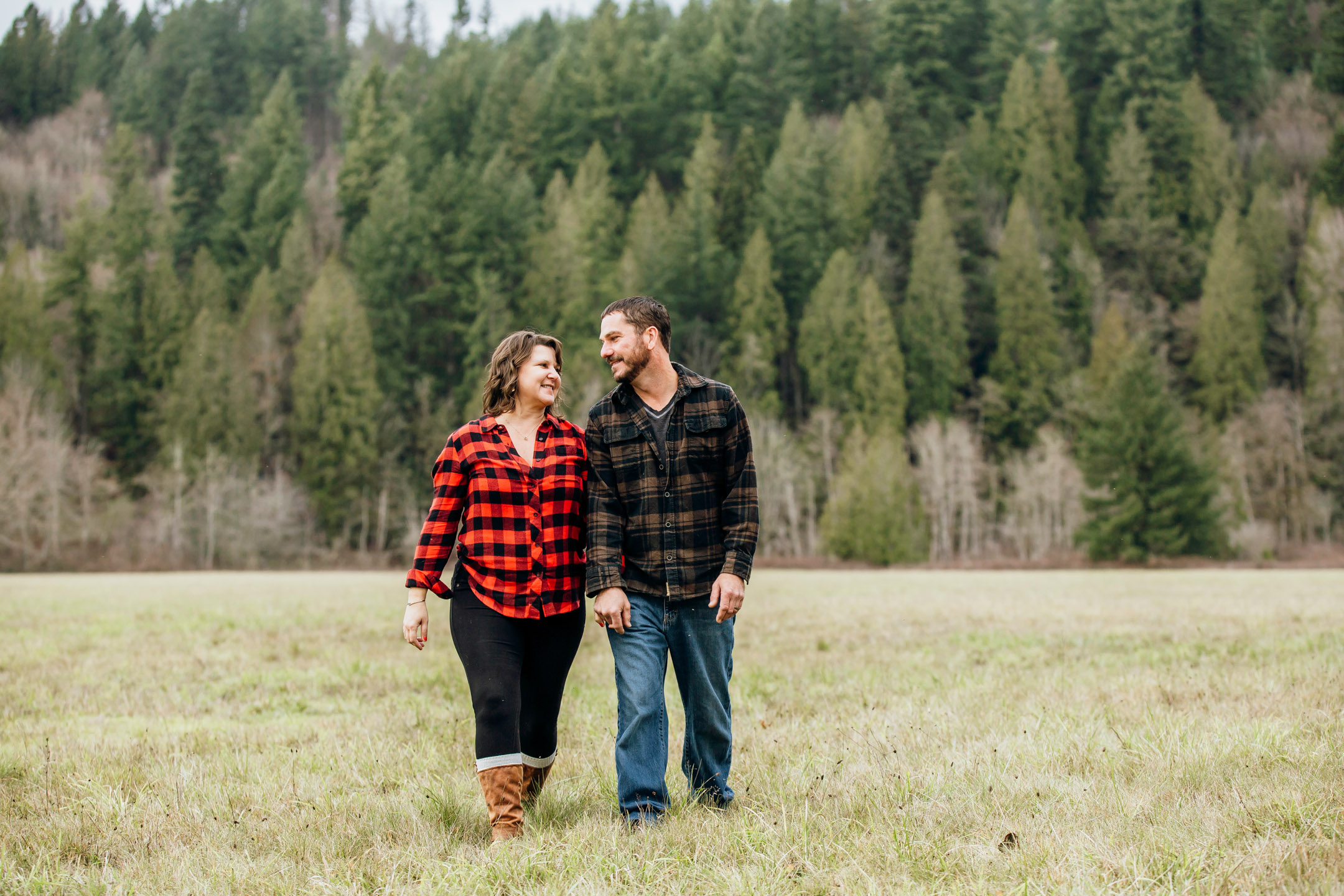 Flaming Geyser State Park engagement session by Seattle adventure wedding photographer James Thomas Long Photography