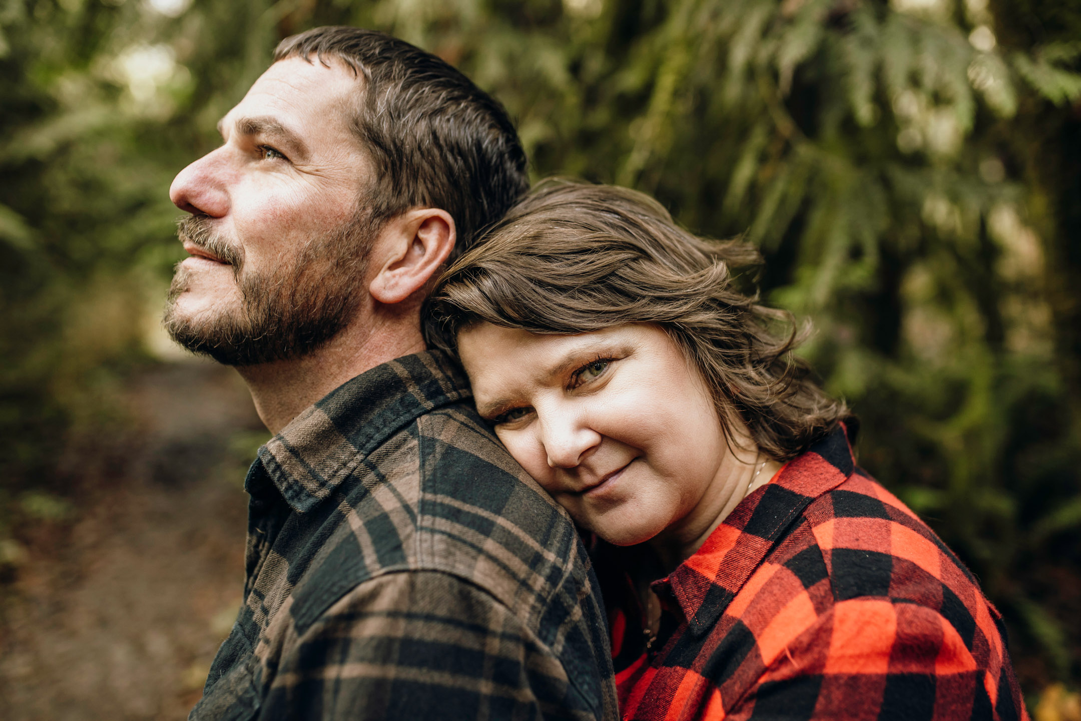 Flaming Geyser State Park engagement session by Seattle adventure wedding photographer James Thomas Long Photography