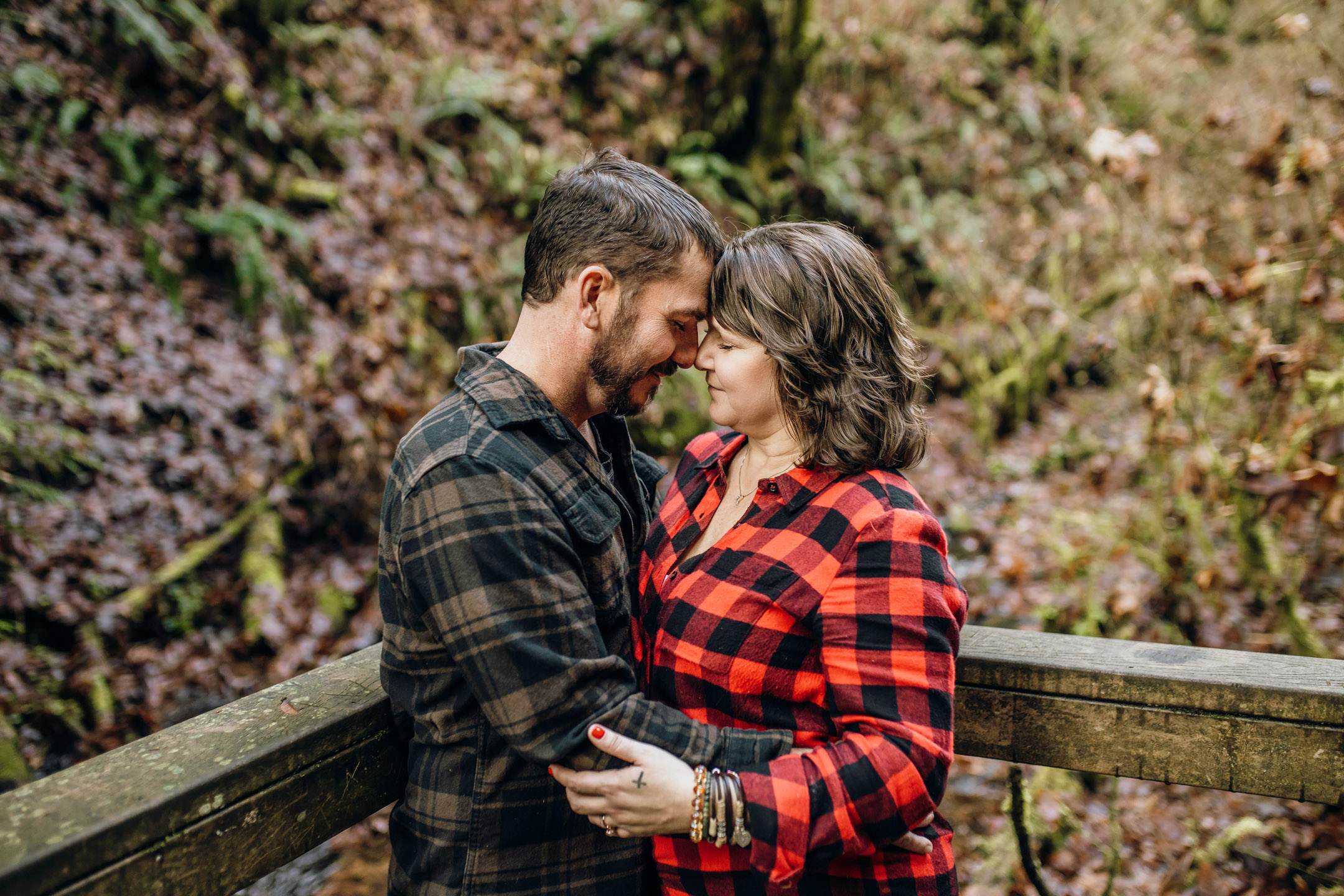 Flaming Geyser State Park engagement session by Seattle adventure wedding photographer James Thomas Long Photography