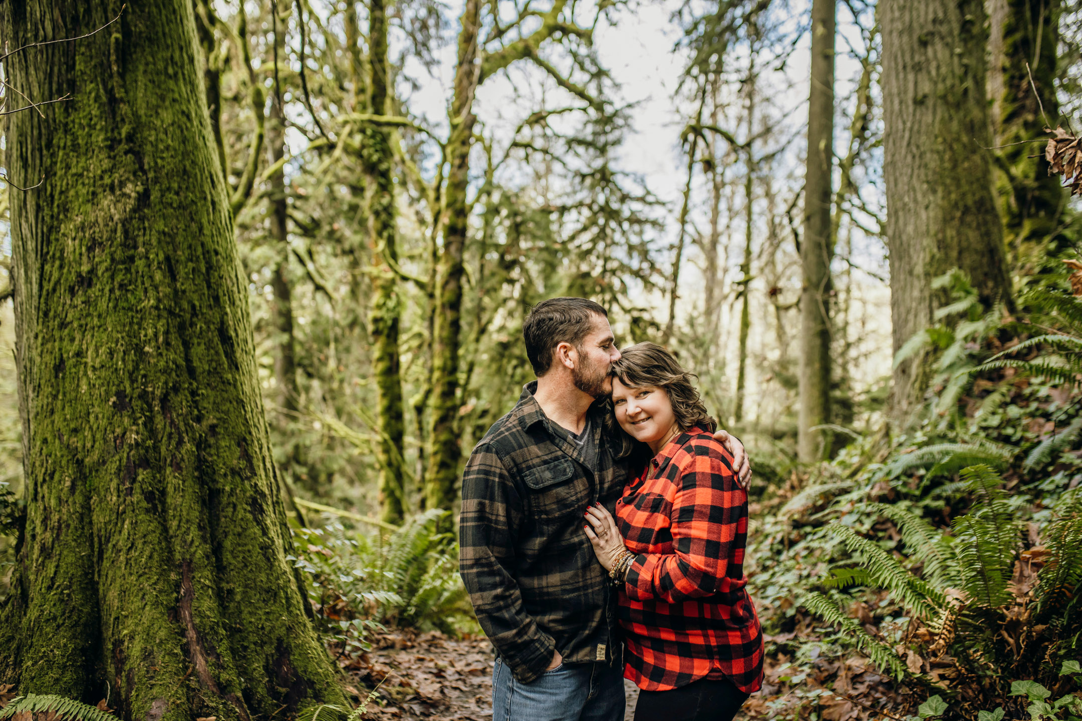 Flaming Geyser State Park engagement session by Seattle adventure wedding photographer James Thomas Long Photography