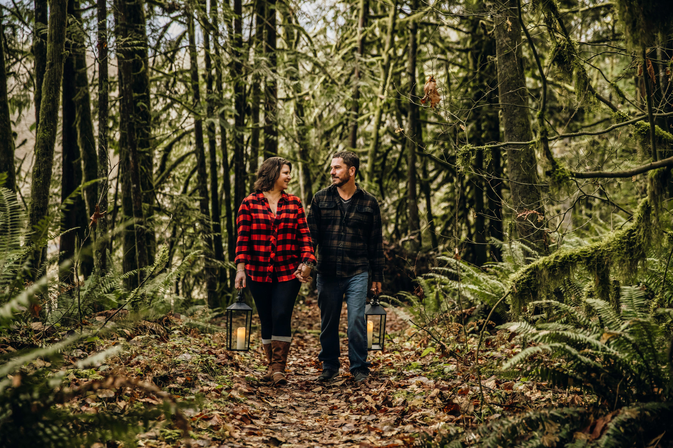 Flaming Geyser State Park engagement session by Seattle adventure wedding photographer James Thomas Long Photography