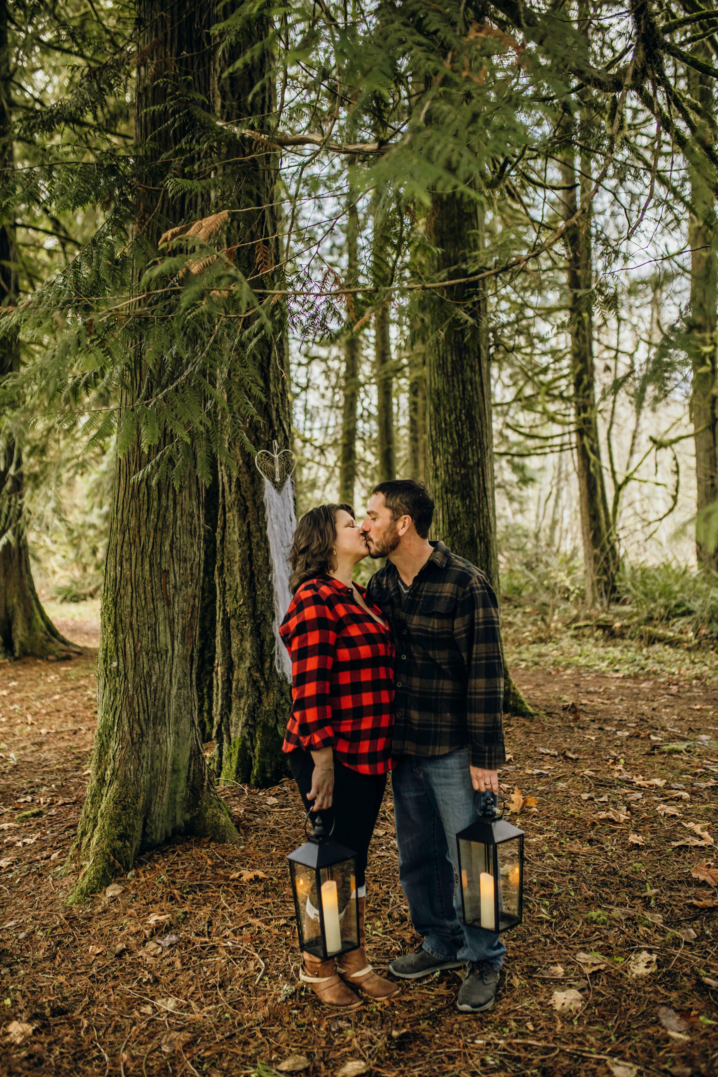 Flaming Geyser State Park engagement session by Seattle adventure wedding photographer James Thomas Long Photography