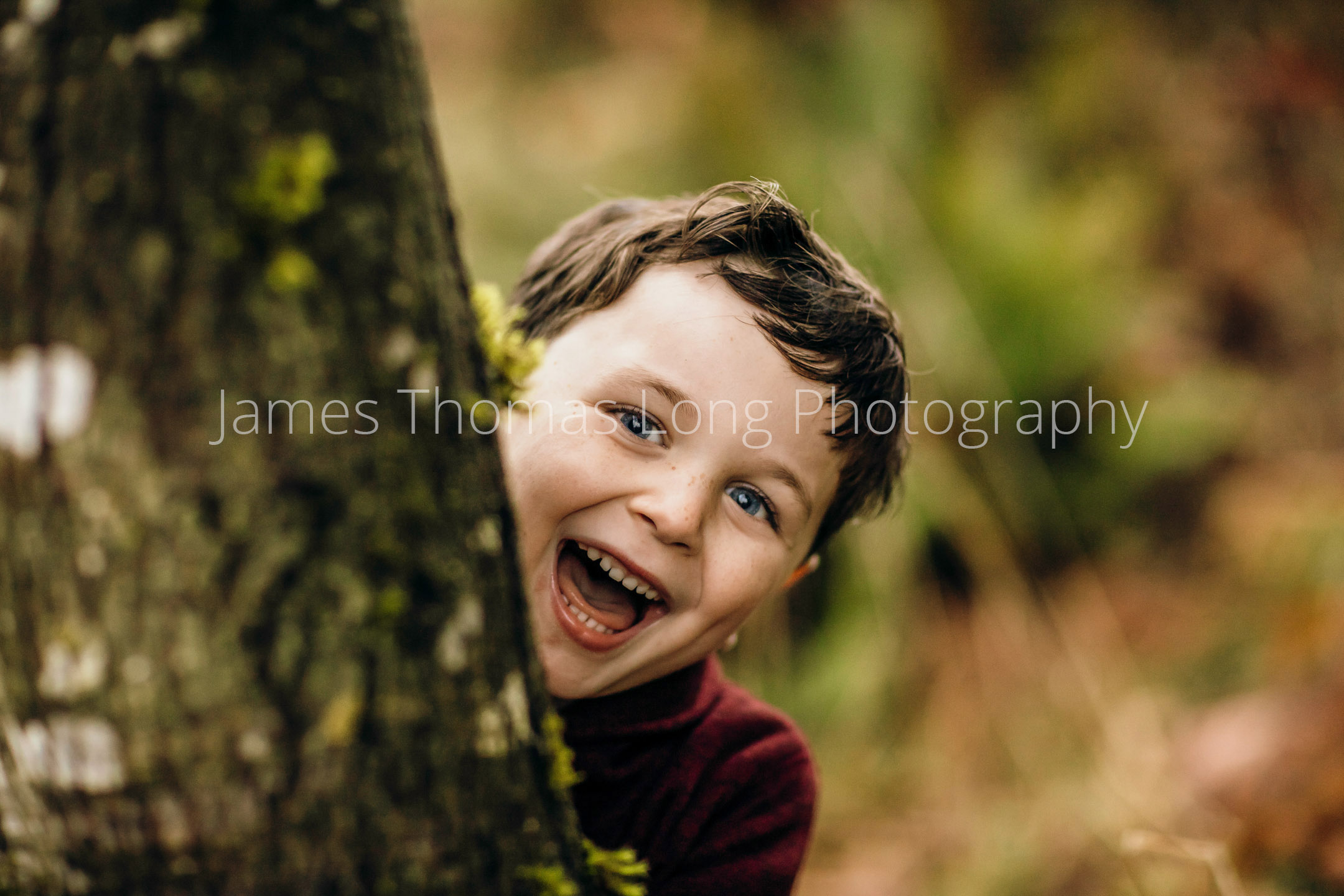 Flaming Geyser State Park Auburn family of four photography session by Snoqualmie family photographer James Thomas Log Photography