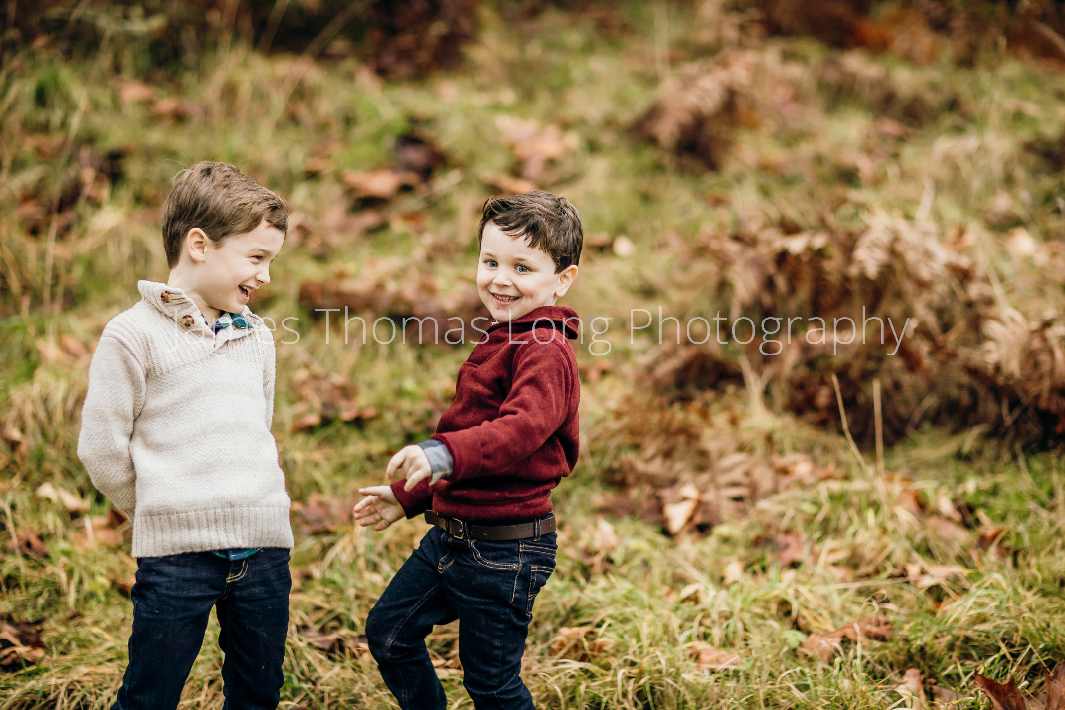 Flaming Geyser State Park Auburn family of four photography session by Snoqualmie family photographer James Thomas Log Photography