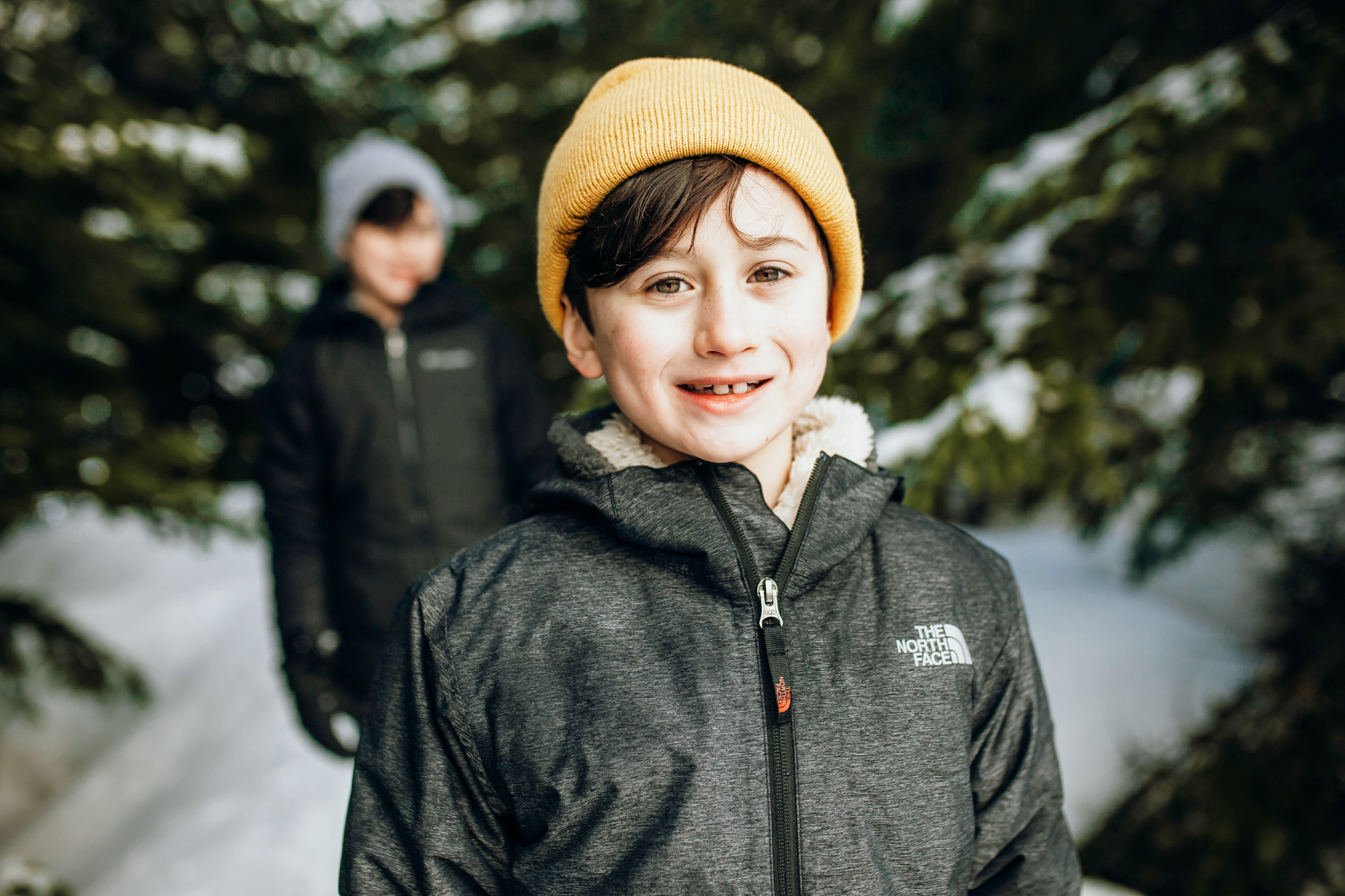 Snoqualmie Pass family of four session in the snow by Seattle family photographer James Thomas Long Photography