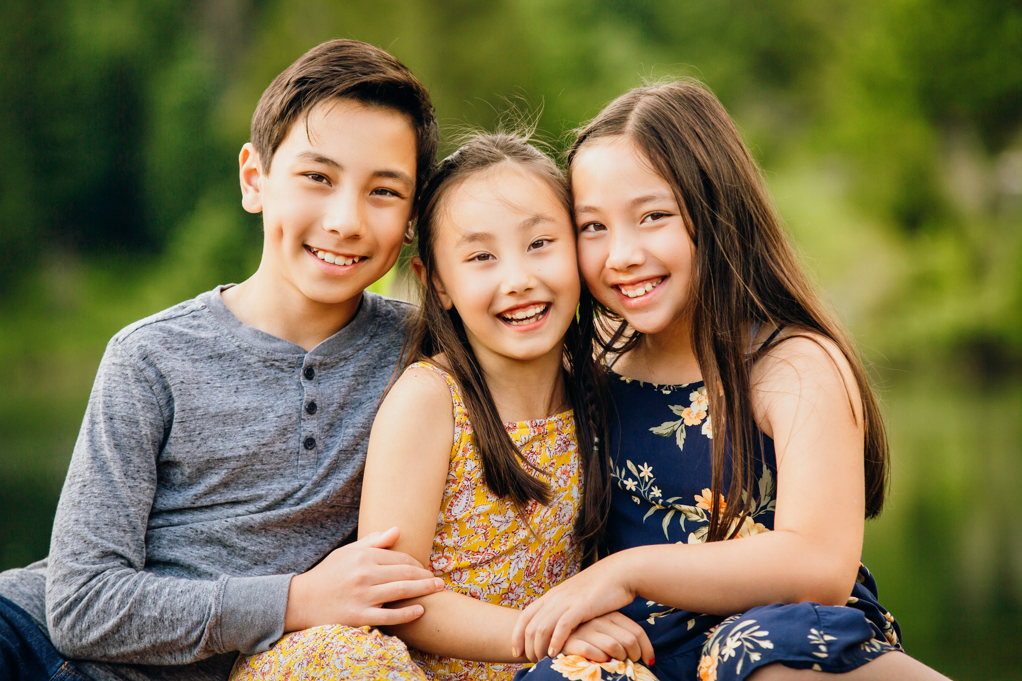 Snoqualmie Pass family of five session by Seattle family photographer James Thomas Long Photography