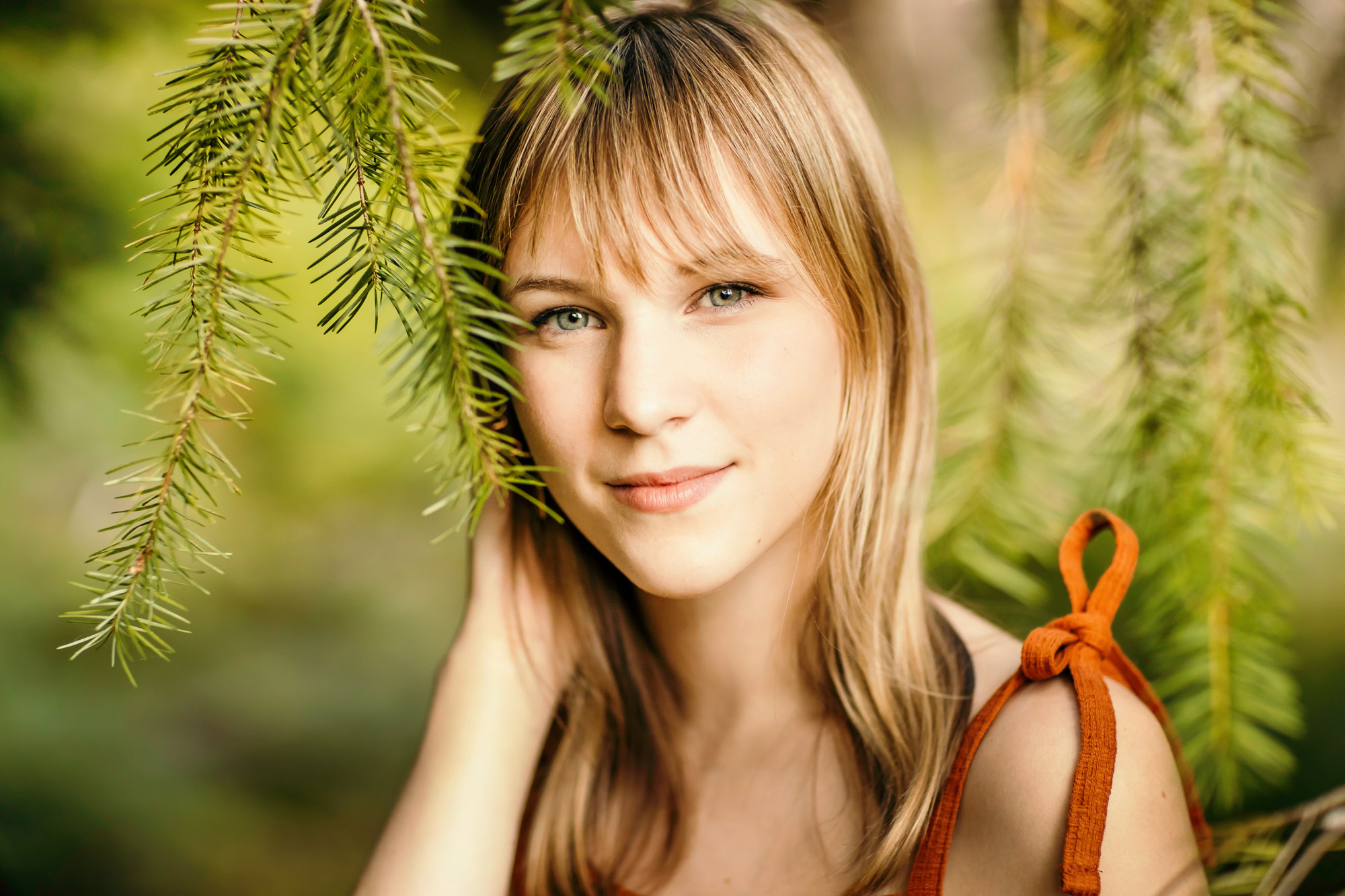 Snoqualmie Mount Si senior portrait session by James Thomas Long Photography