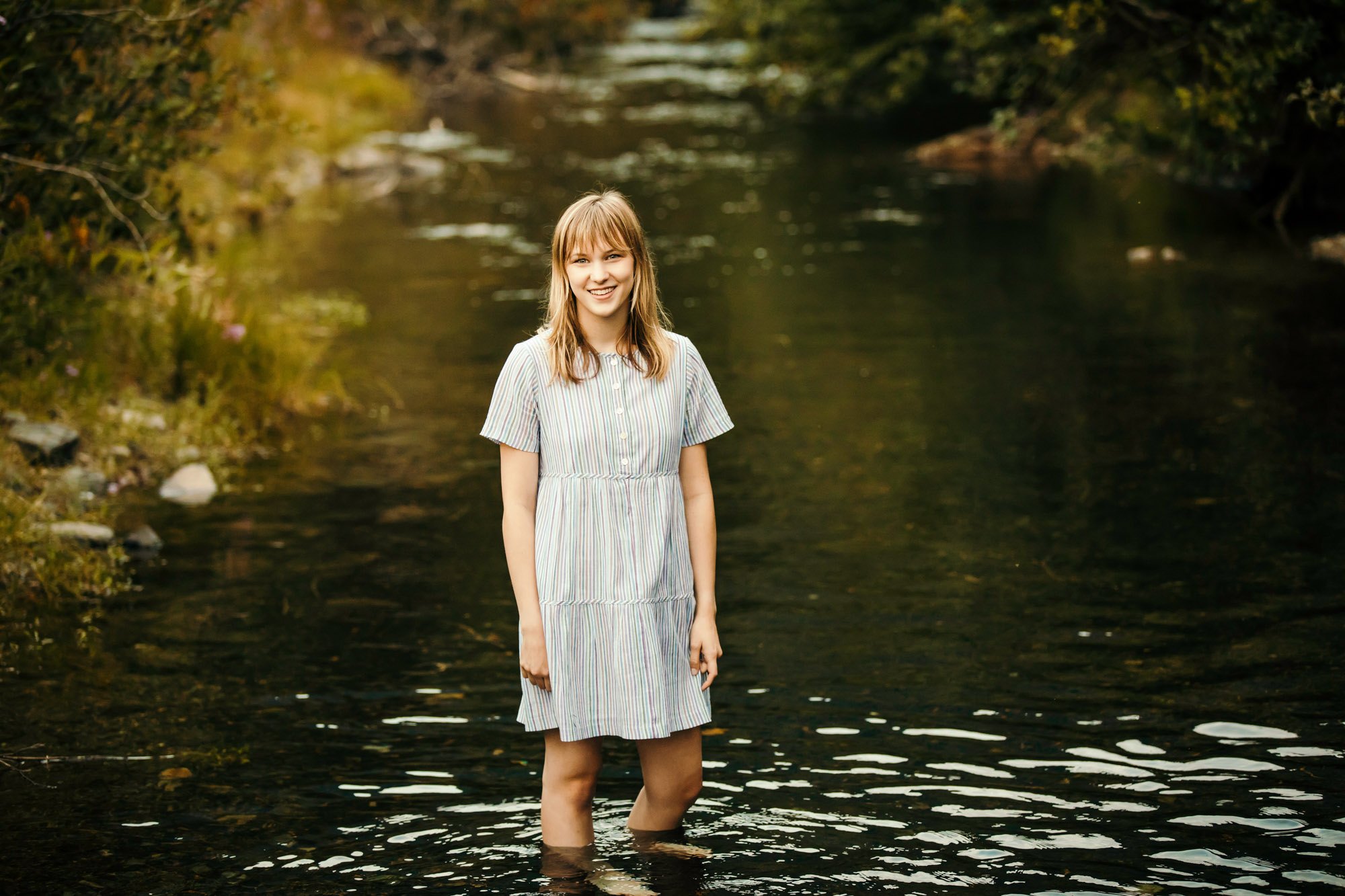 Snoqualmie Mount Si senior portrait session by James Thomas Long Photography